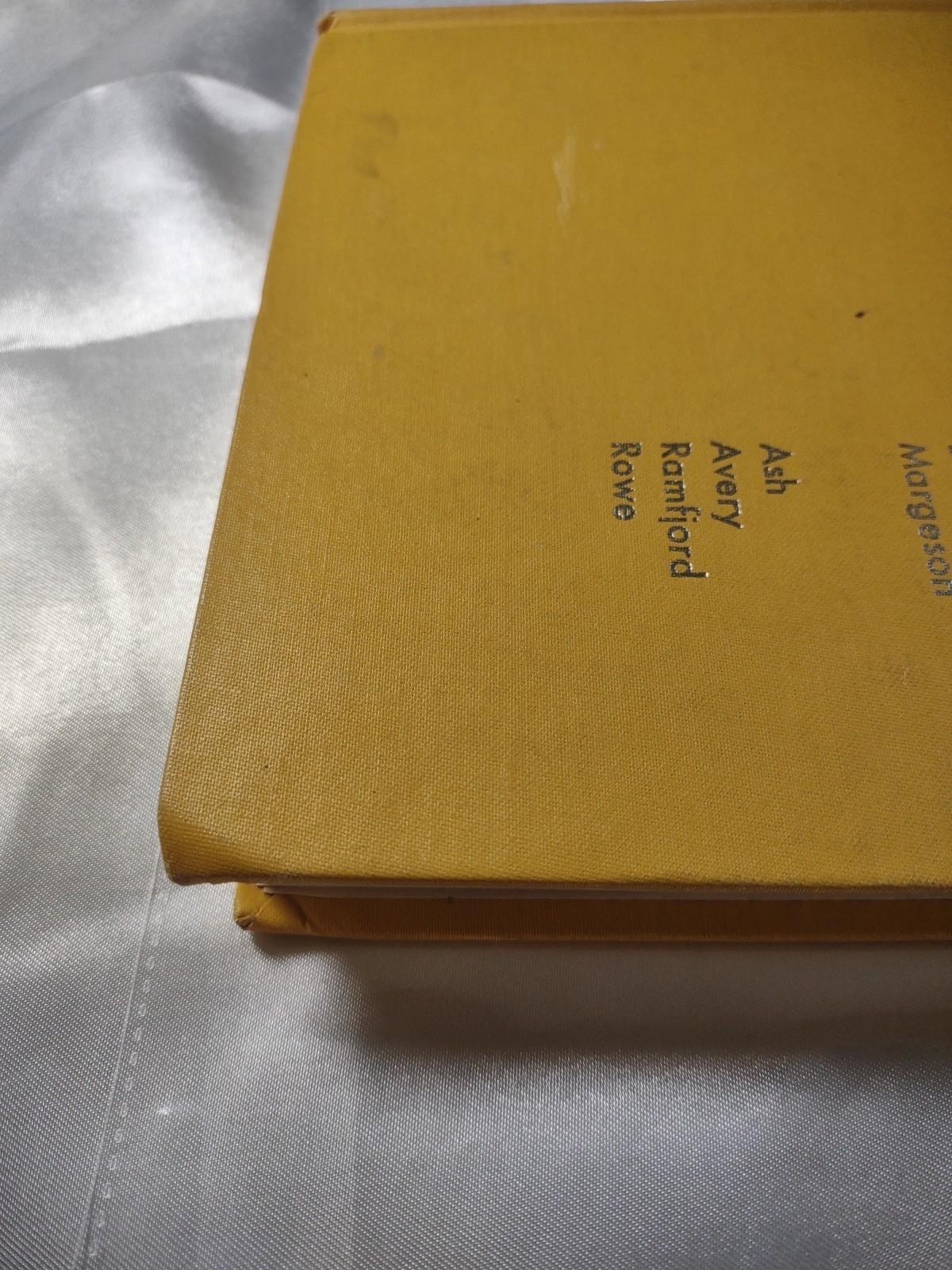 Principles And Practice Of OPERATIVE DENTISTRY | Hardcover – 1975