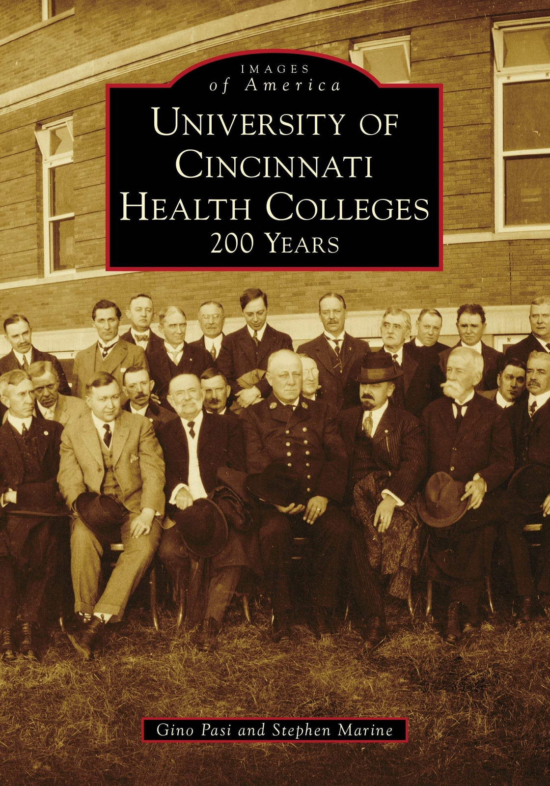 NEW Arcadia Publishing University of Cincinnati Health Colleges, OH 978146710509