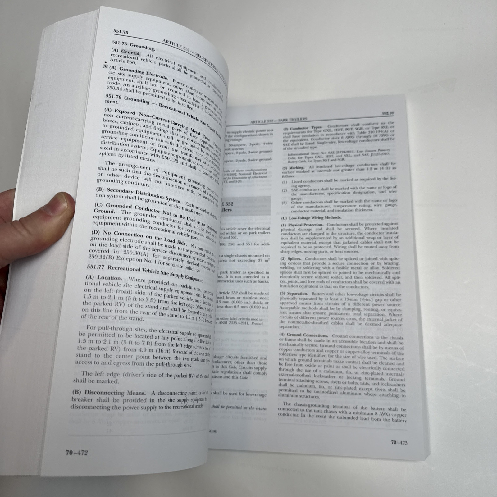 NFPA 70 National Electrical Code NEC 2017 Edition Paperback Free Shipping USA