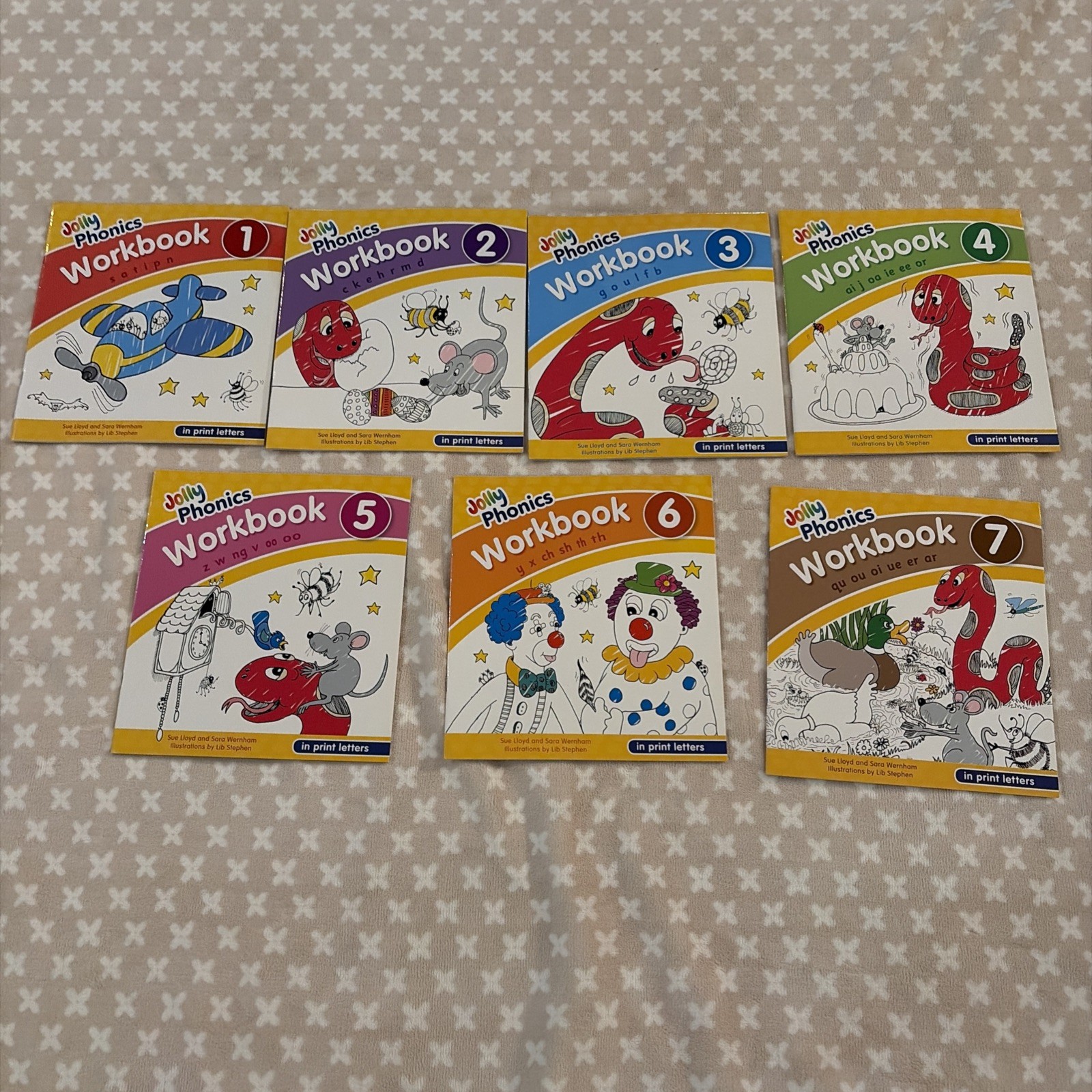 Jolly Phonics Workbooks 1-7 New Condition, In Print Letters, Phonics Skills.