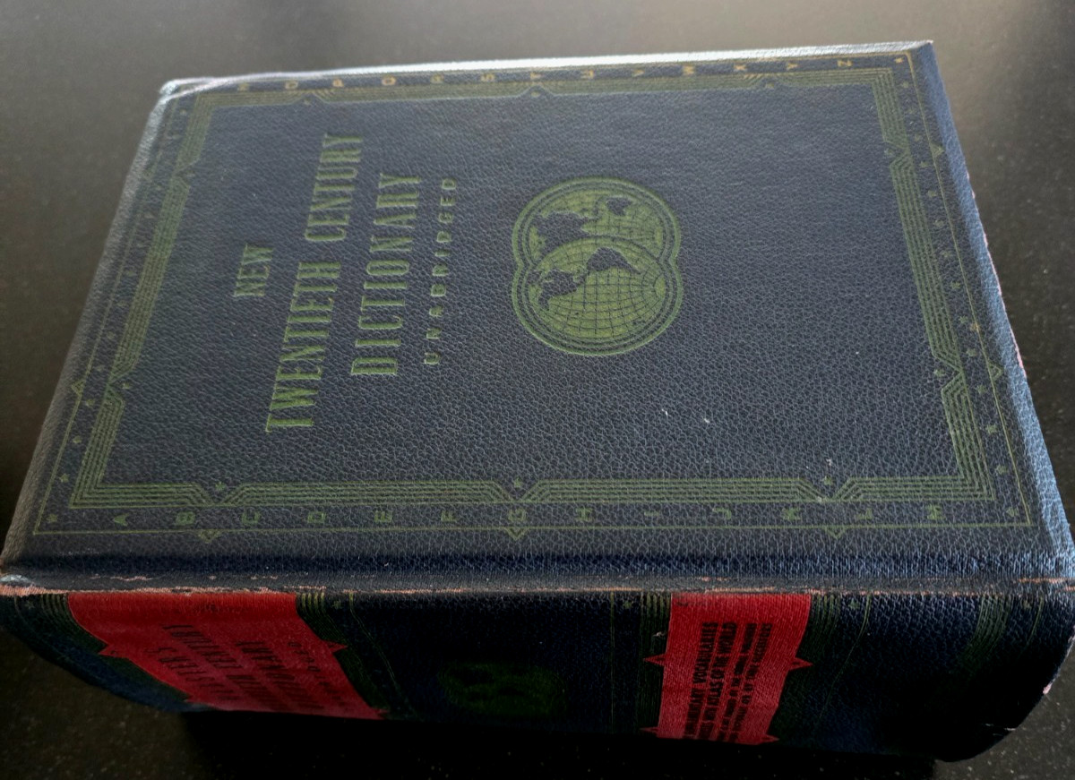 1942 Webster’s New 20th Century Dictionary, Unabridged
