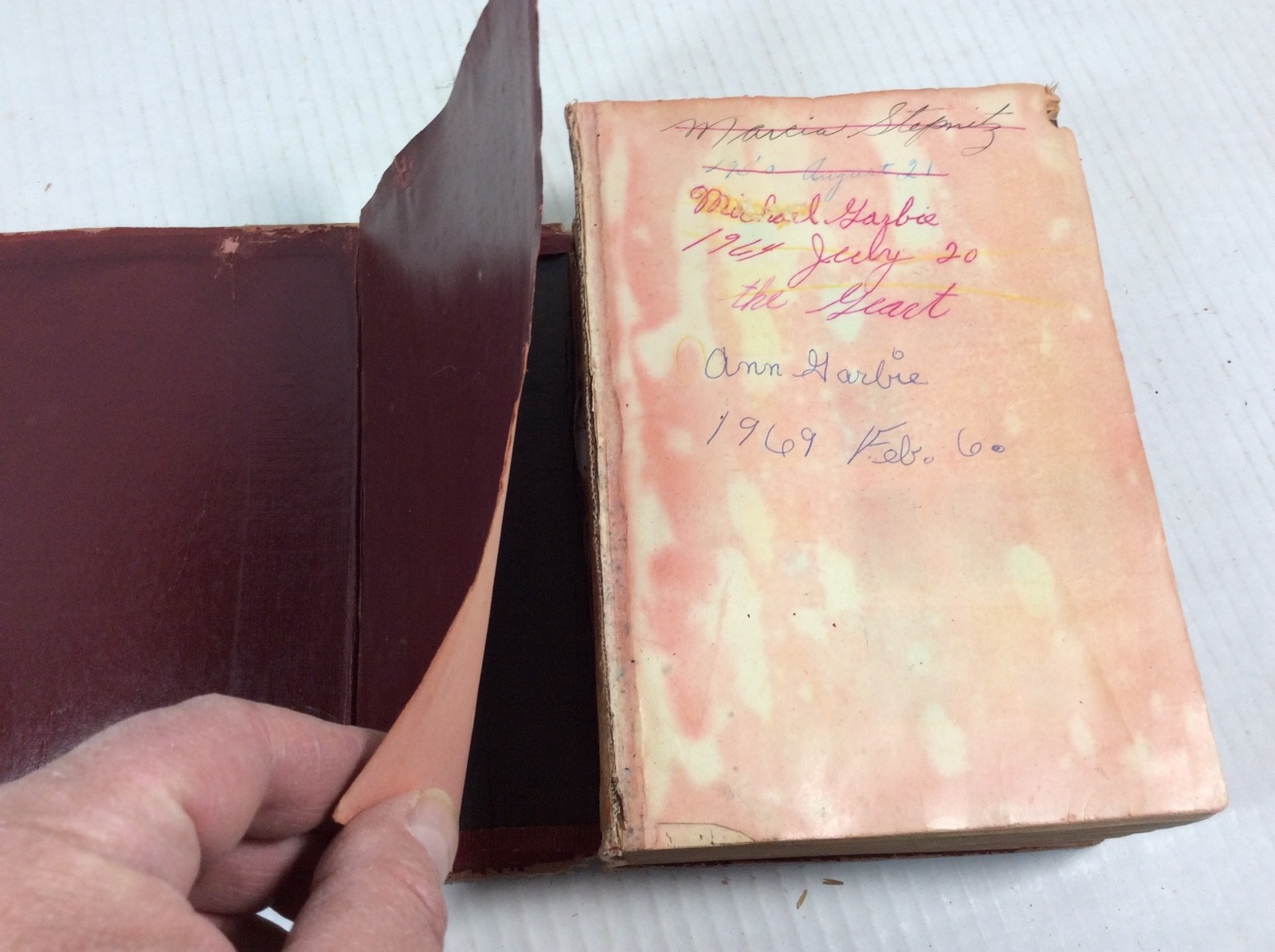 National Dictionary Self-Pronouncing 1943 Edition Noah Webster Business English