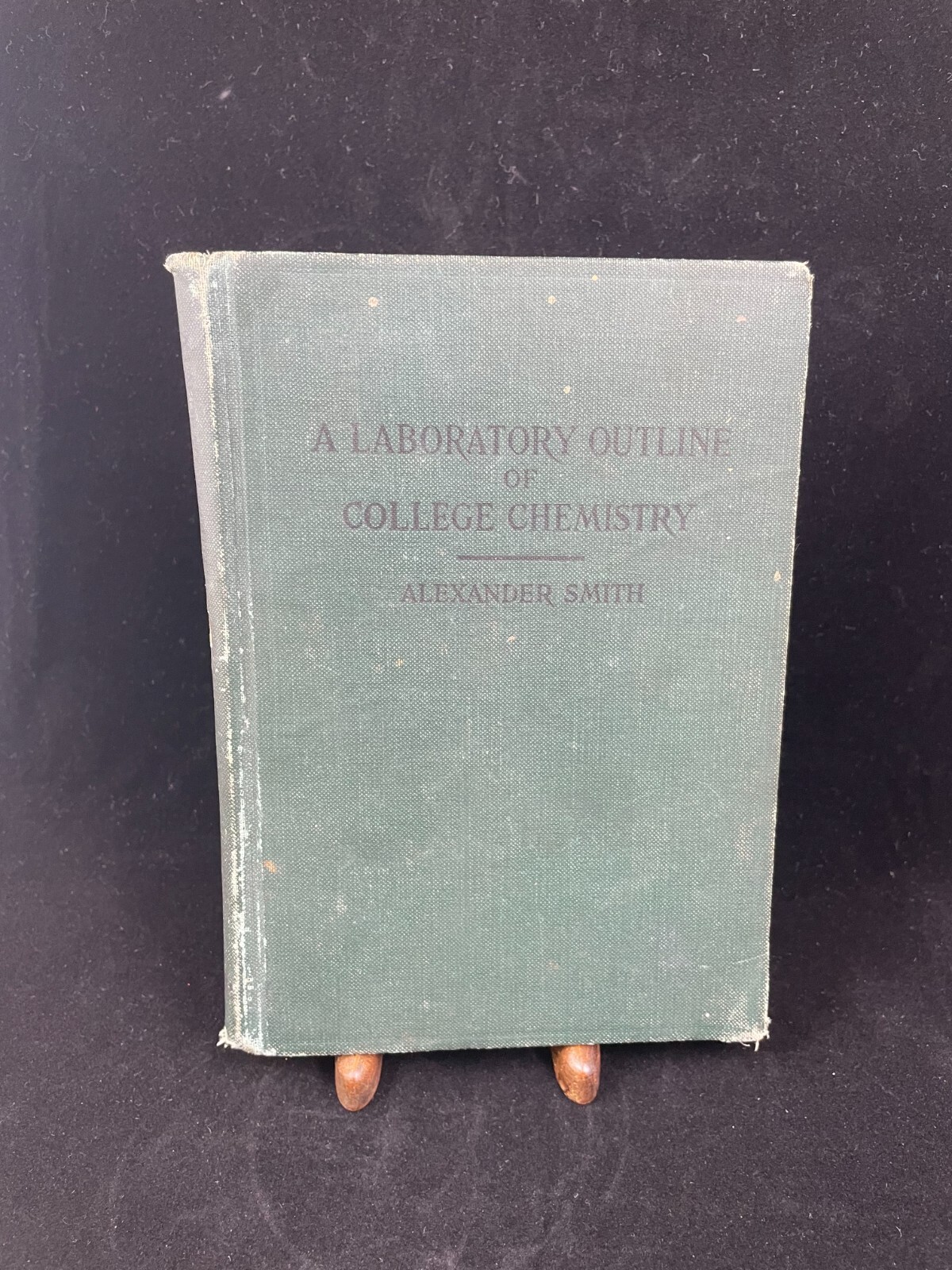 A Laboratory Outline of College Chemistry Alexander Smith 1921 206pgs