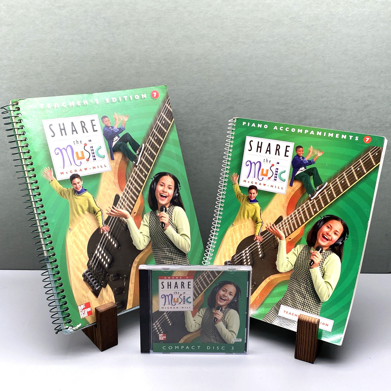 Share the Music Guitar 7 Teacher’s Edition Books & CD McGraw-Hill