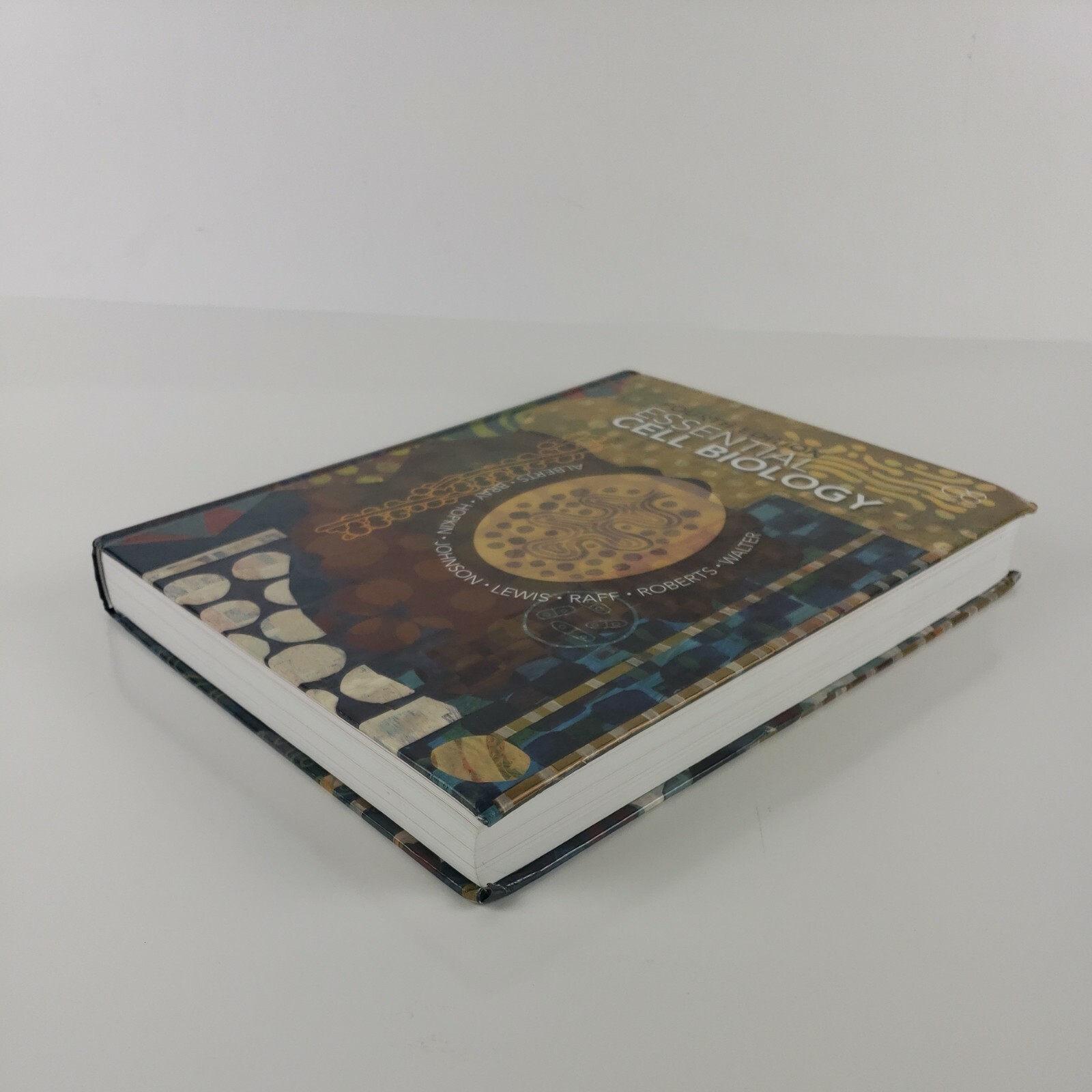 Essential Cell Biology by Dennis Bray, Julian Lewis, 2014 4th Edition