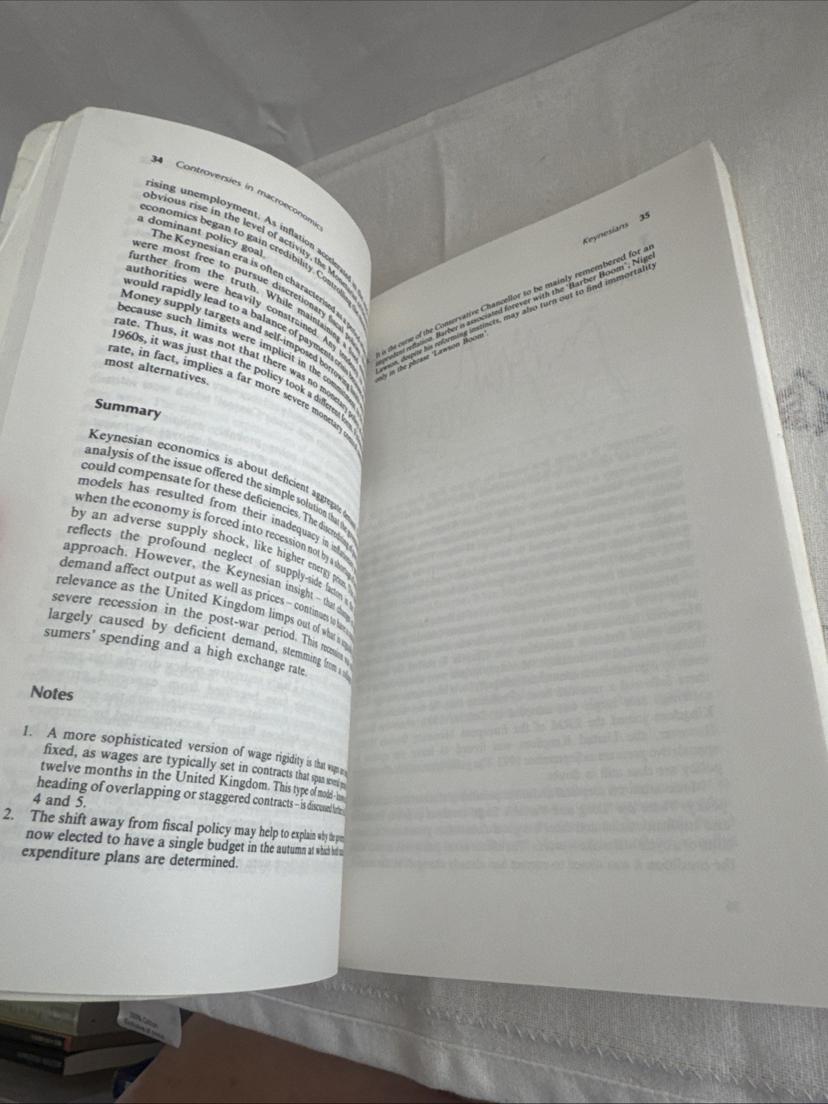 Controversies in Macroeconomics Paperback Book K.Alec Chrystal & Simon Price