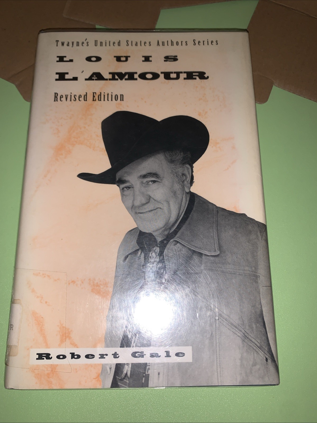 1992 Louis L’Amour Twayne’s United States Authors Series Robert Gale HC EX LIBR