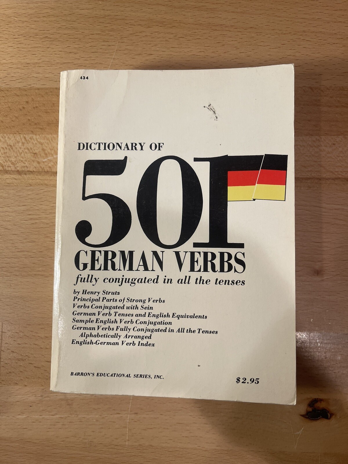 DICTIONARY OF 501 GERMAN VERBS by Henry Strutz Pre Owned Paperback