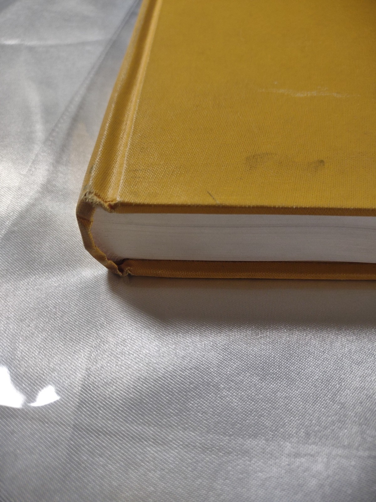 Principles And Practice Of OPERATIVE DENTISTRY | Hardcover – 1975