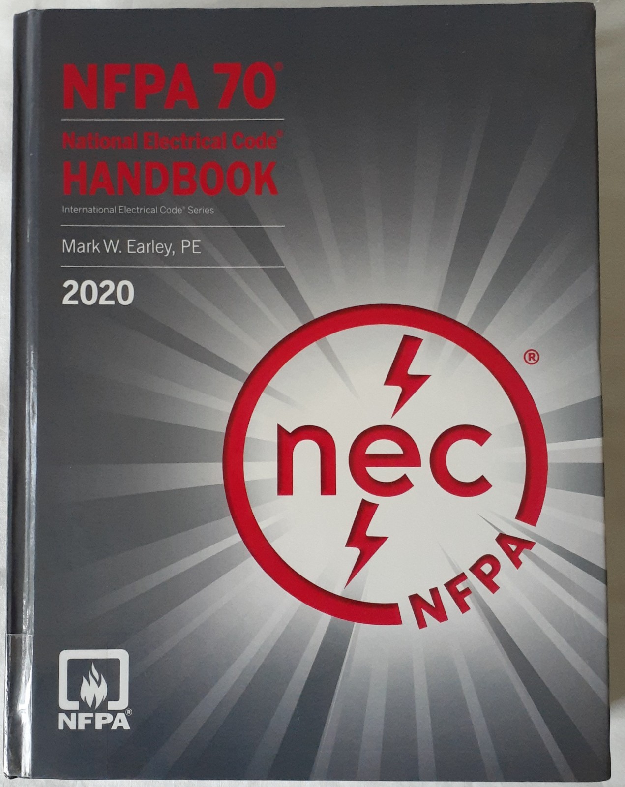 NFPA 70 National Electrical Code Handbook 2020 Edition NEC Earley *Ex-Library