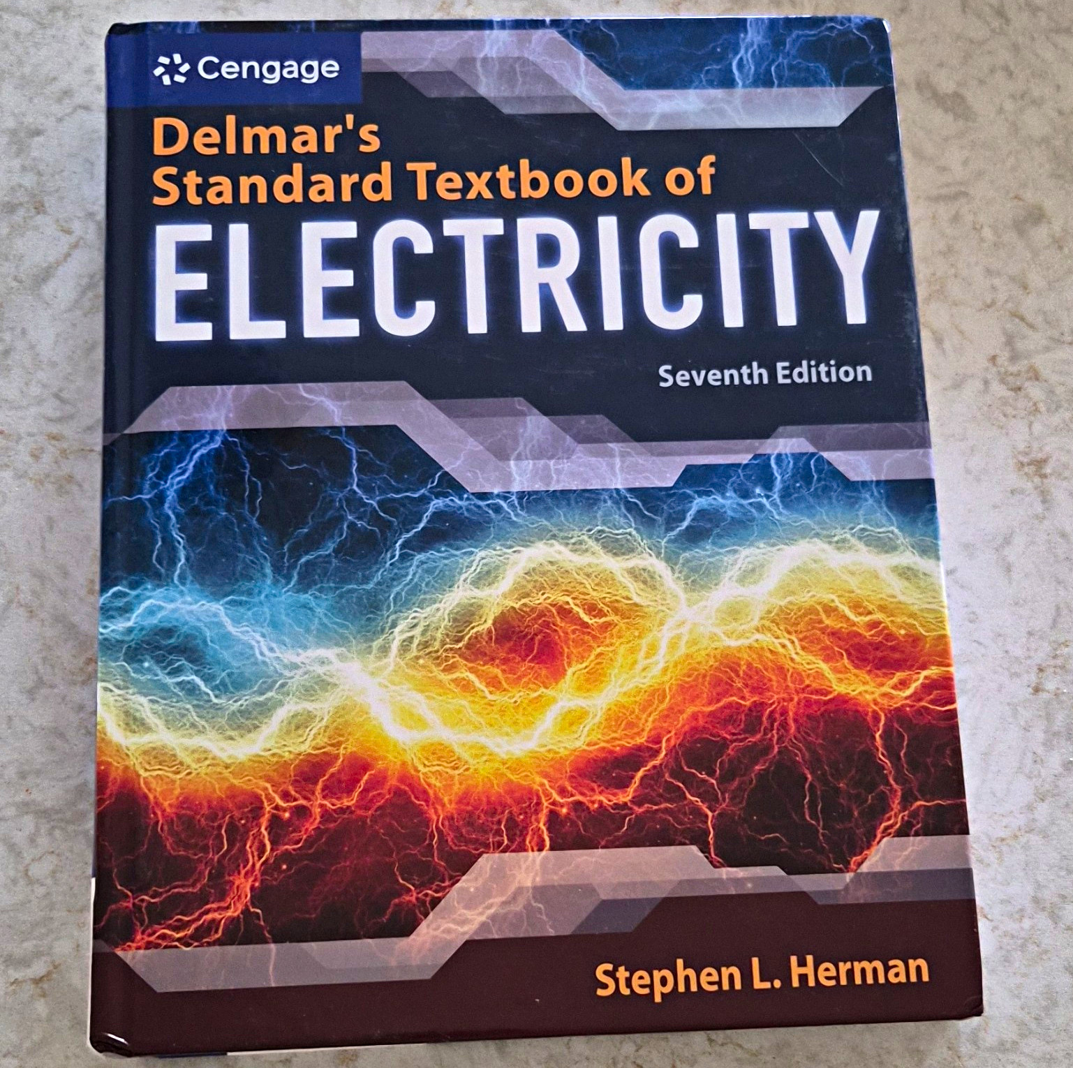 Cengage Delmar’s Standard Textbook of Electricity 7th HC Herman 2016 1024p