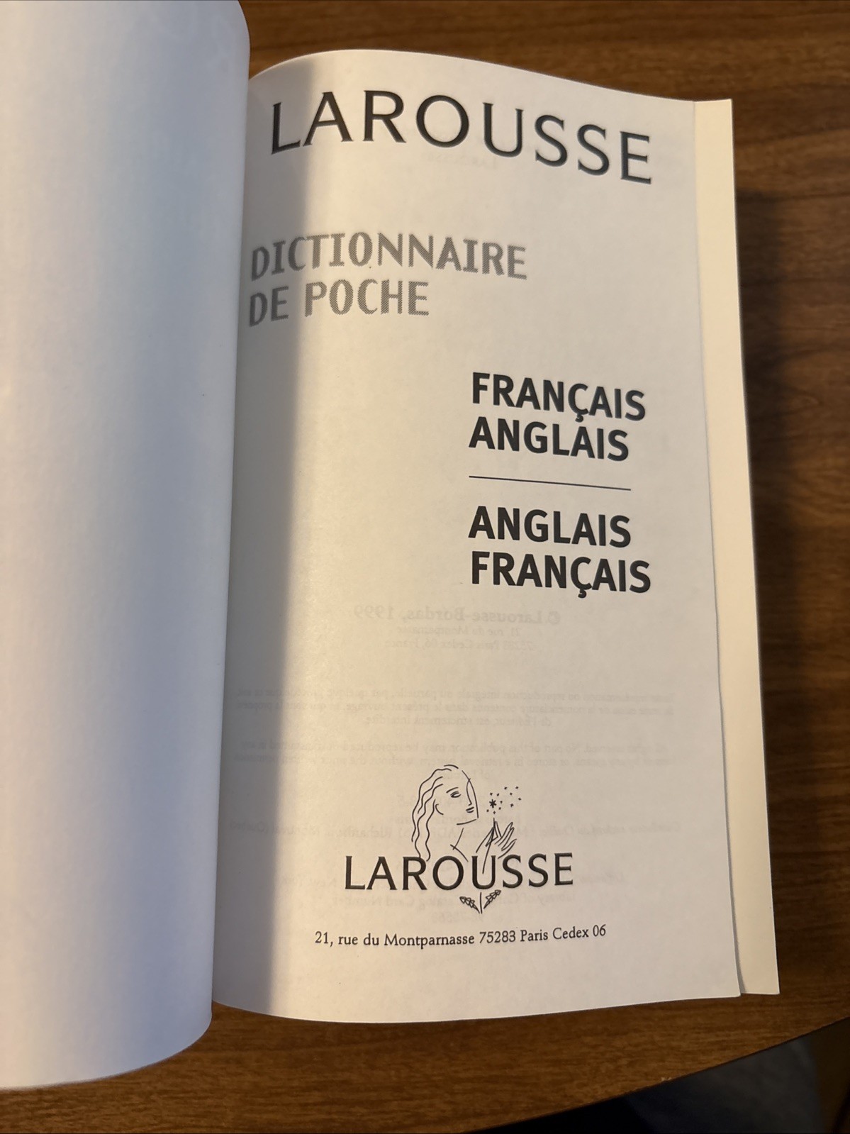 Larousse Concise French/English Dictionary by Larousse Staff (1999)
