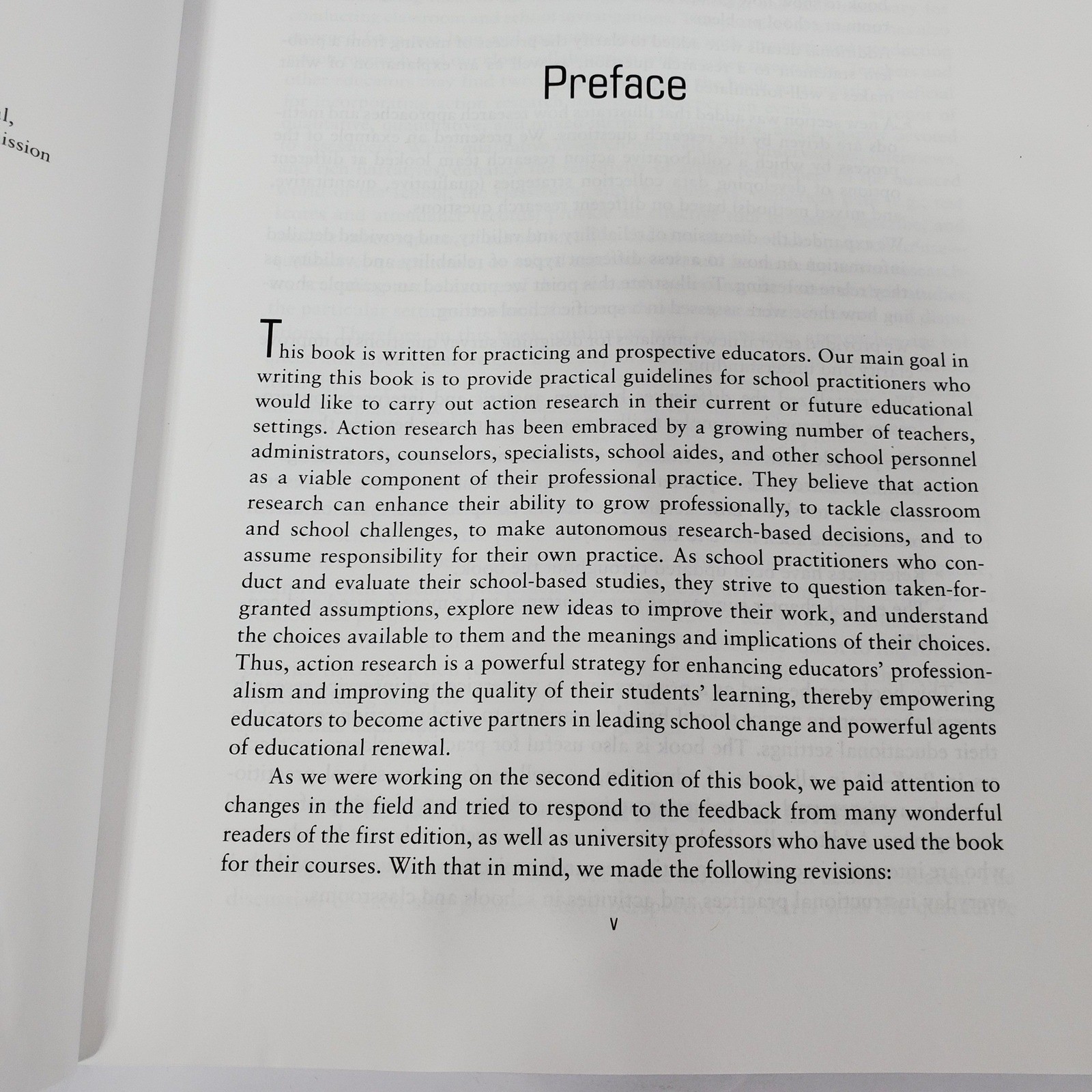 The Guilford Press Action Research in Education Book OS Green Excellent 2nd Ed