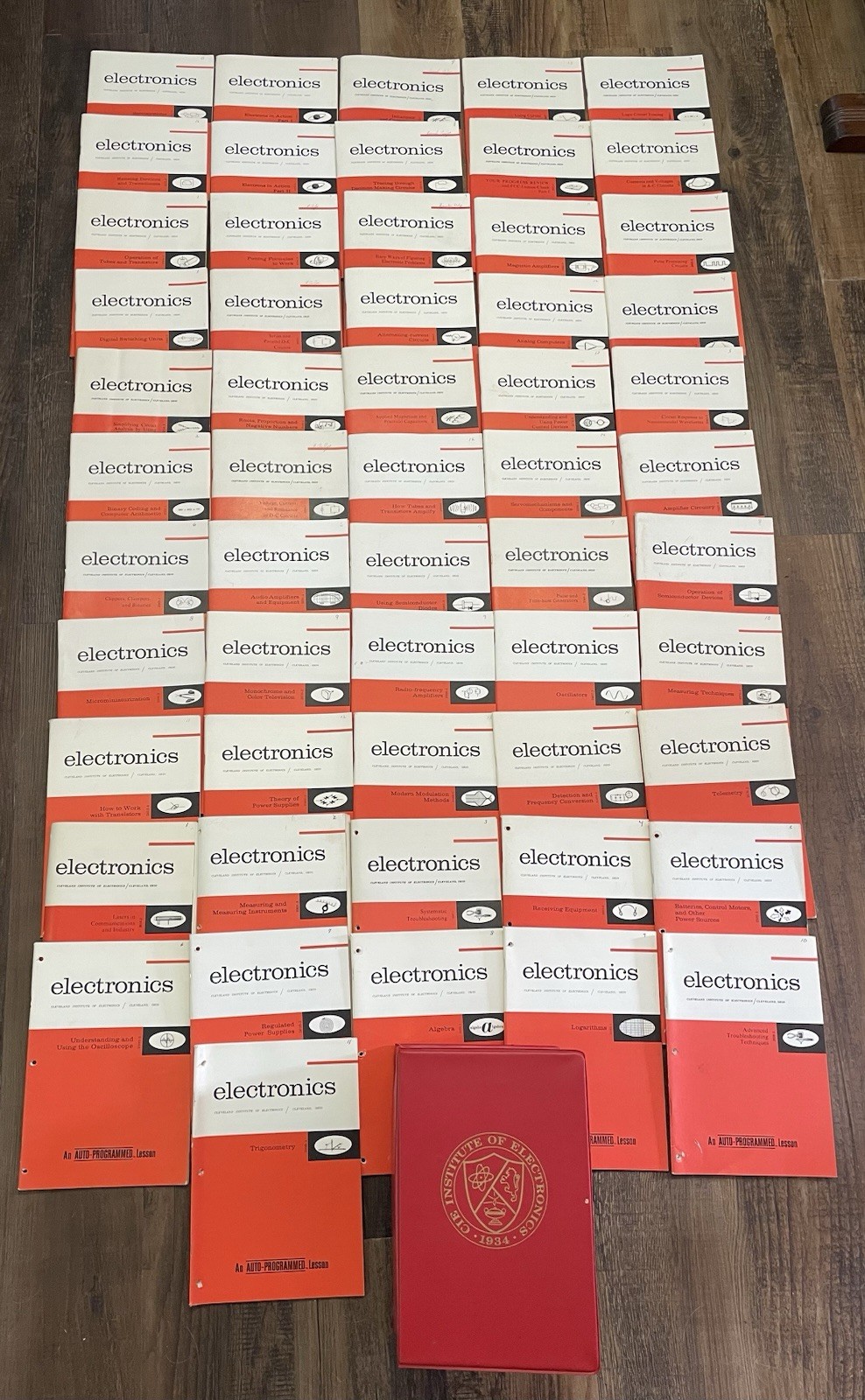 Lot Of 56 Cleveland Institute Of Electronics (CIE) Auto-Programmed Lessons