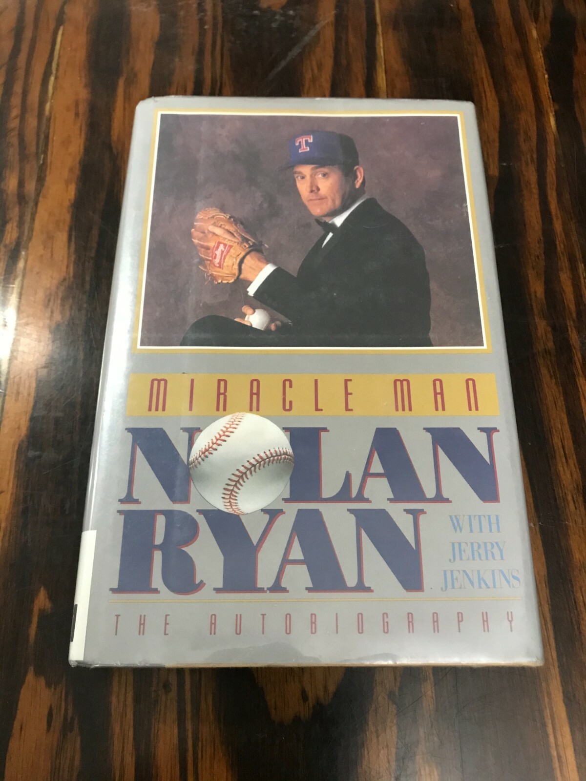 Miracle Man Nolan Ryan w/ Jerry Jenkins Autobiography Hard Cover Large Print GUC