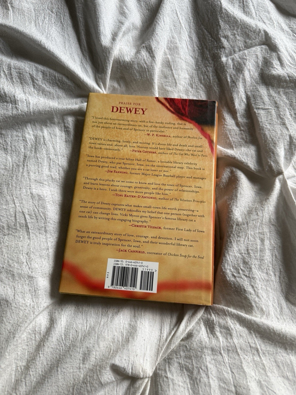 Dewey: The Small-Town Library Cat Who Touche- Vicki Myron, 0446407410, hardcover