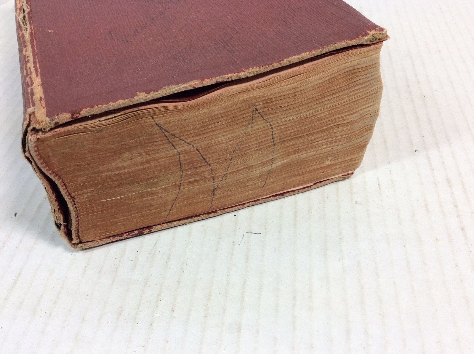 National Dictionary Self-Pronouncing 1943 Edition Noah Webster Business English