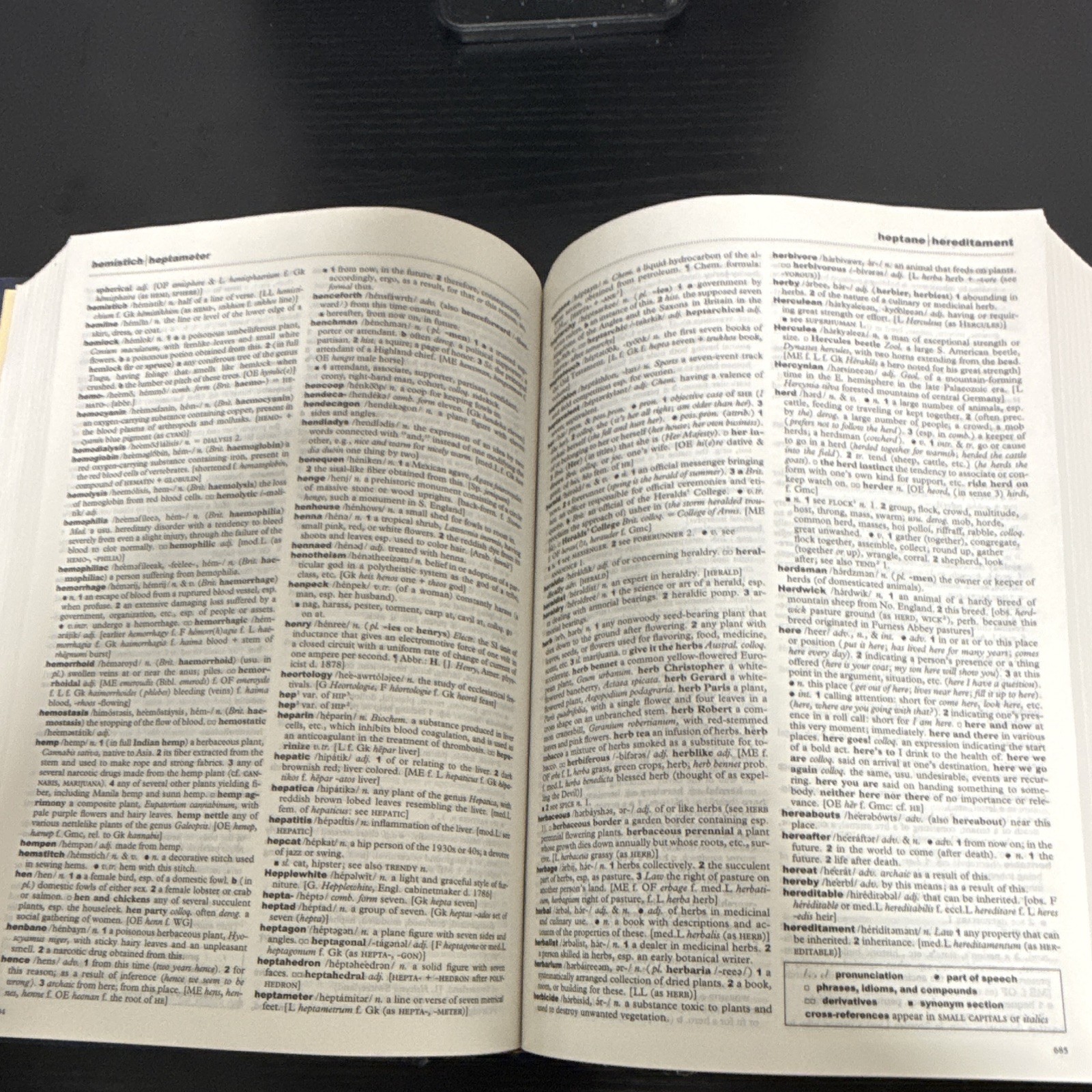 Reader’s Digest Oxford Complete Wordfinder Dictionary & Thesaurus Hardcover