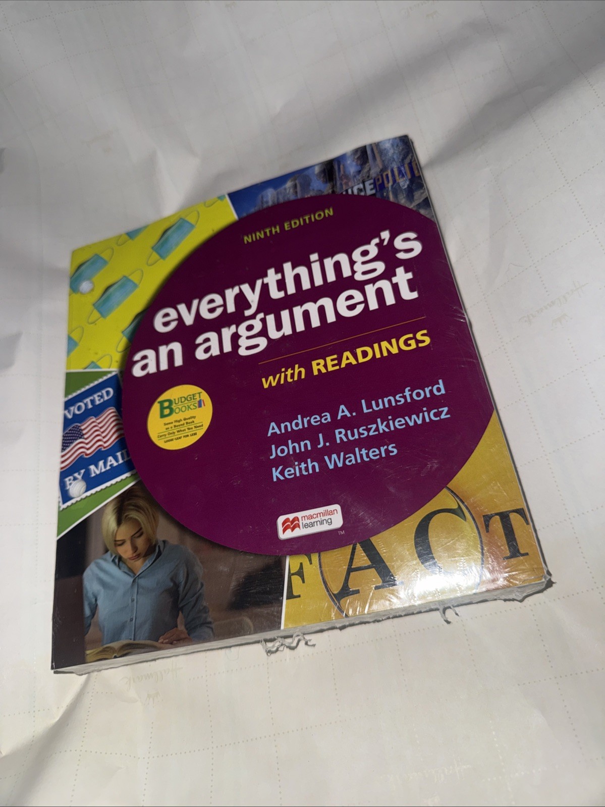 Loose-leaf for Everything’s an Argument with Readings by Lunsford (WTF34)