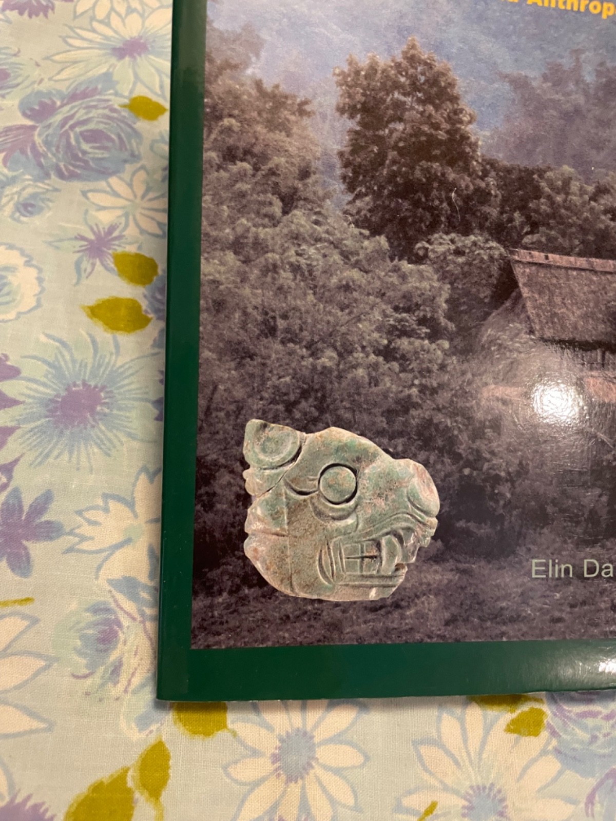 BOOK Guide to the Mesoamerican Gallery at the University of Pennsylvania Museum