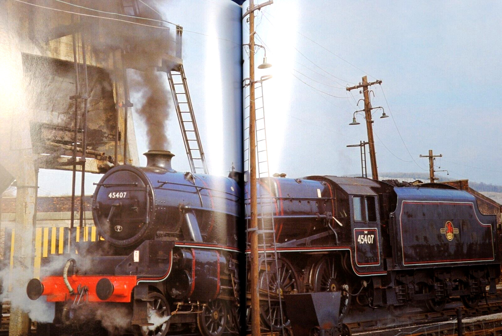 GREAT RAILWAYS PHOTOGRAPS in The British Isles By ERIC TREACY 216 Pages HB VGC