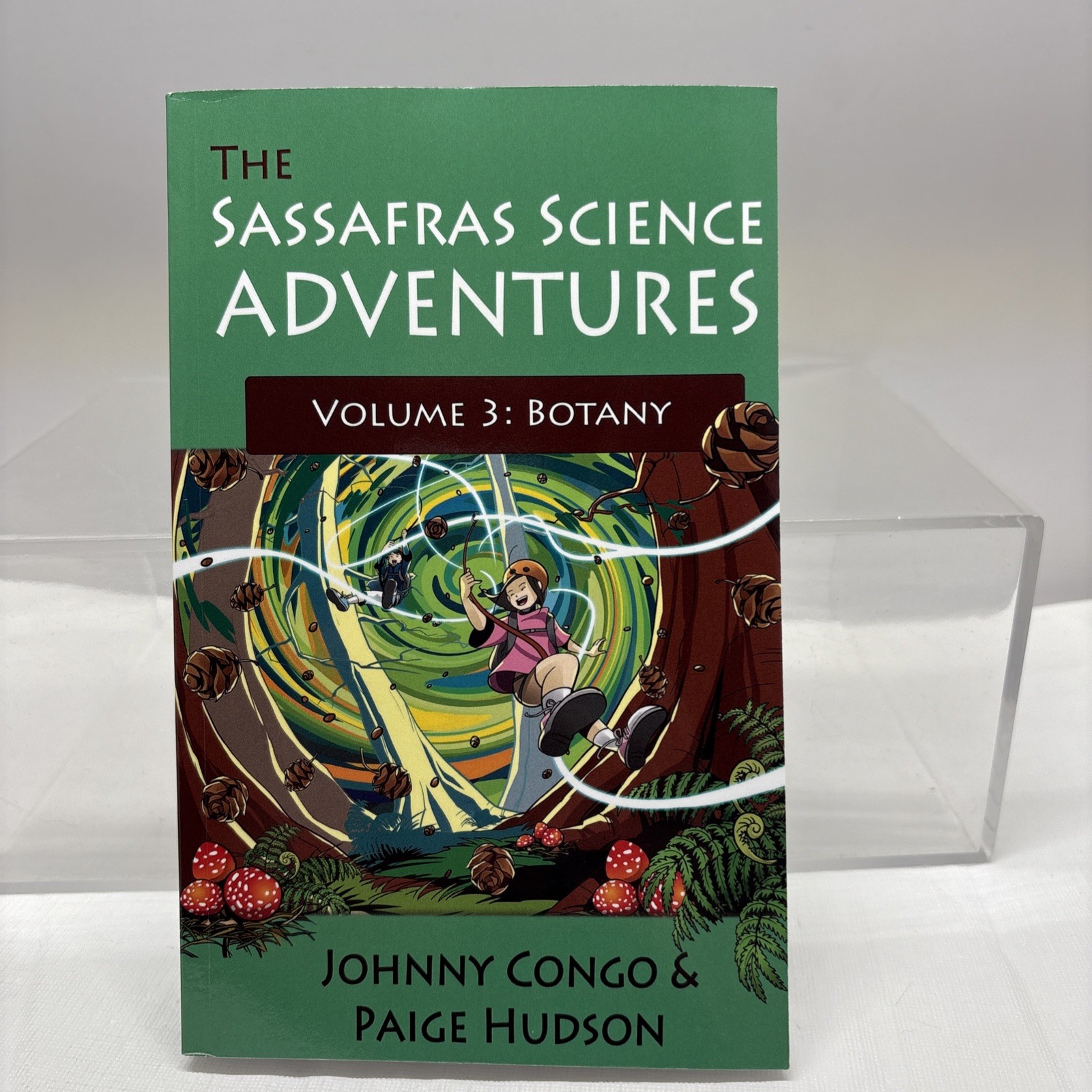 THE SASSAFRAS SCIENCE ADVENTURES VOLUME 3: BOTANY – NEW UNREAD W COSMETIC FLAWS