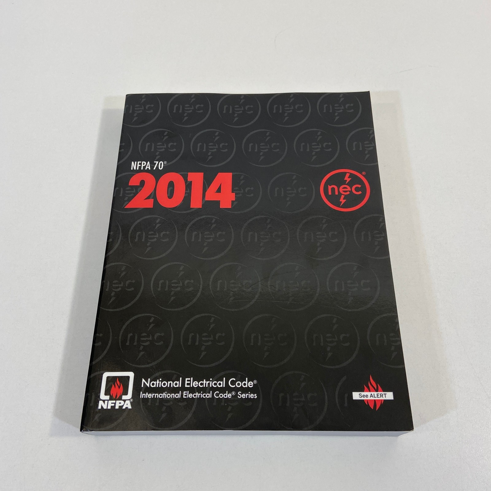 NEC 2014 NFPA 70 National Fire Protection Associations National Electrical Code