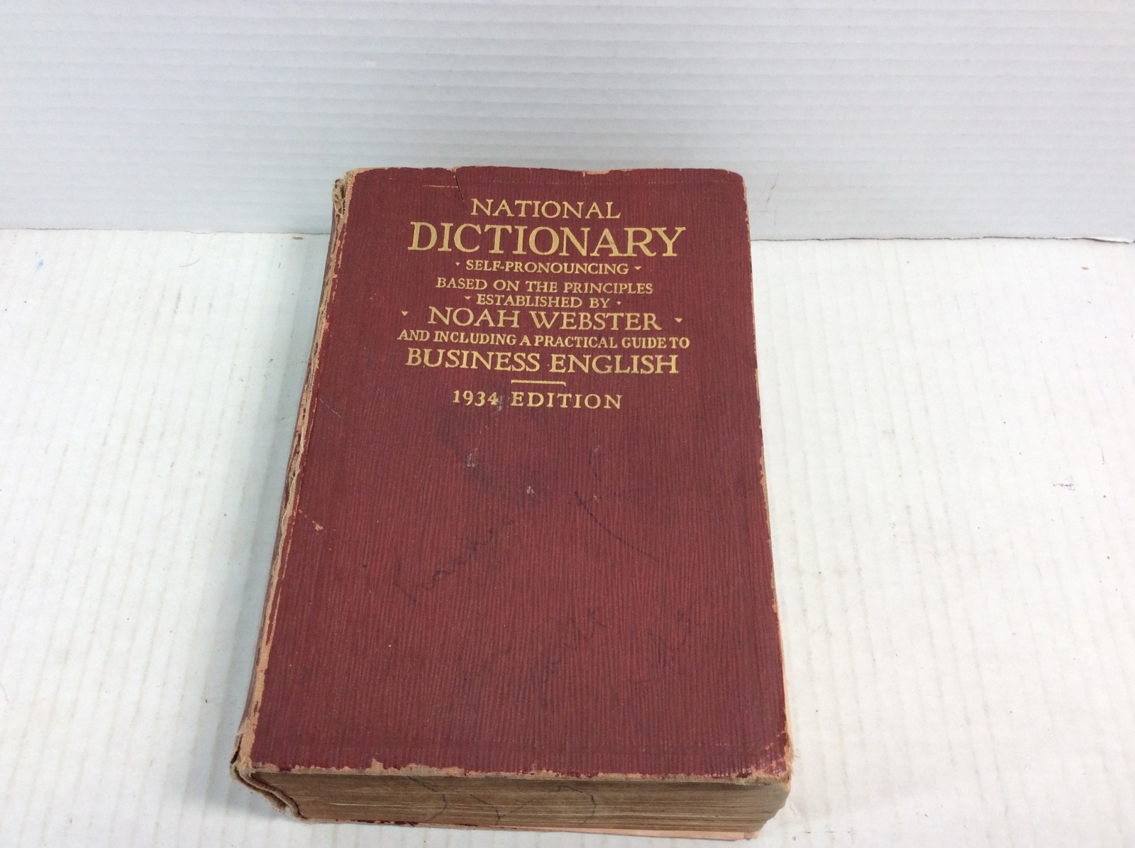National Dictionary Self-Pronouncing 1943 Edition Noah Webster Business English