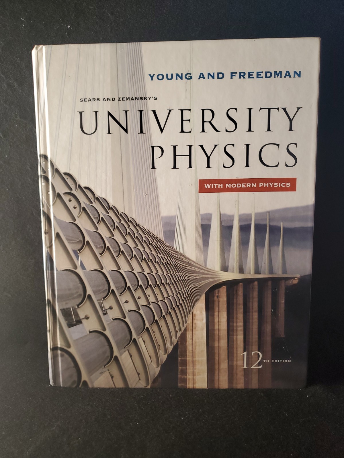 University Physics with Modern Physics 12th Ed Young Freedman 2008 HC