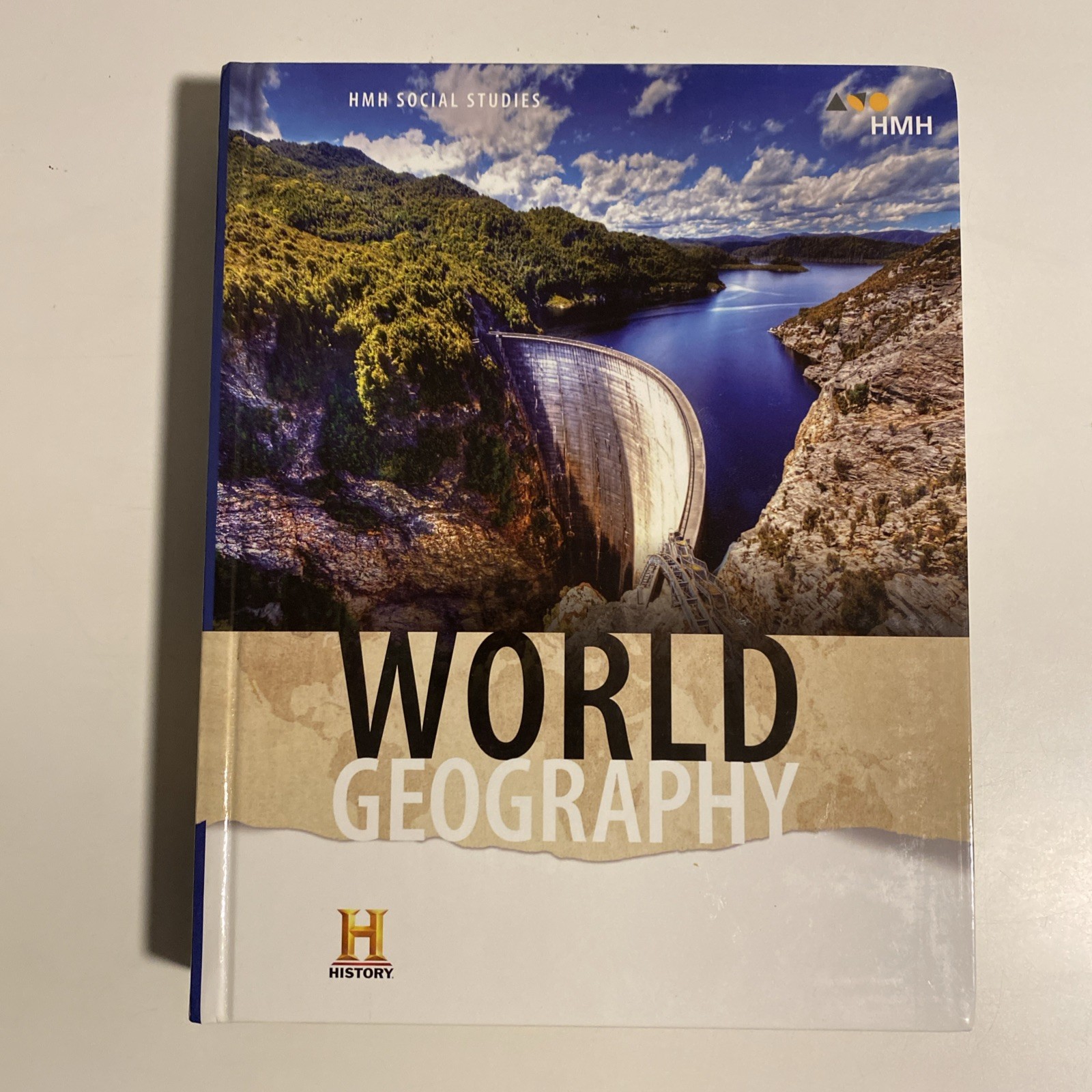 World Geography 2019 (Hmh – Hardcover, by Houghton Mifflin Harcourt