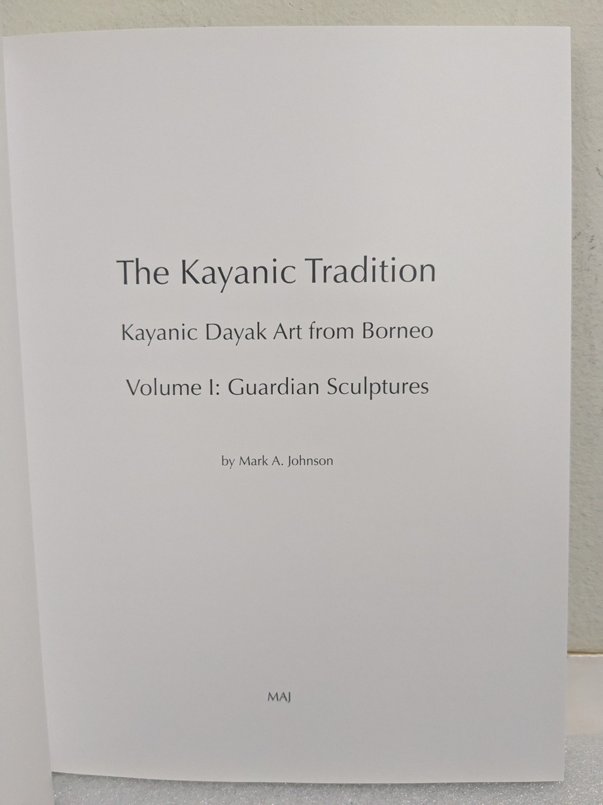 BORNEO SCULPTURE – KAYANIC TRADITION – Dayak Art, 14th-20th Centuries Book NM