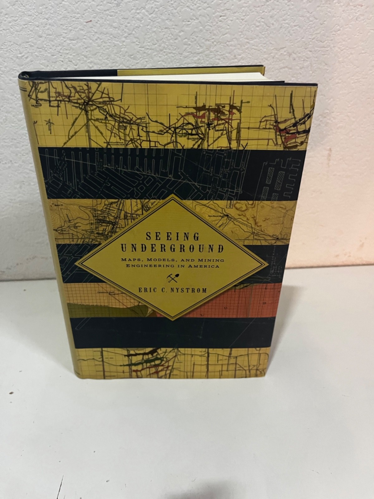 Seeing Underground Maps models in mining in America by Eric Nystrom Univ. Nevada