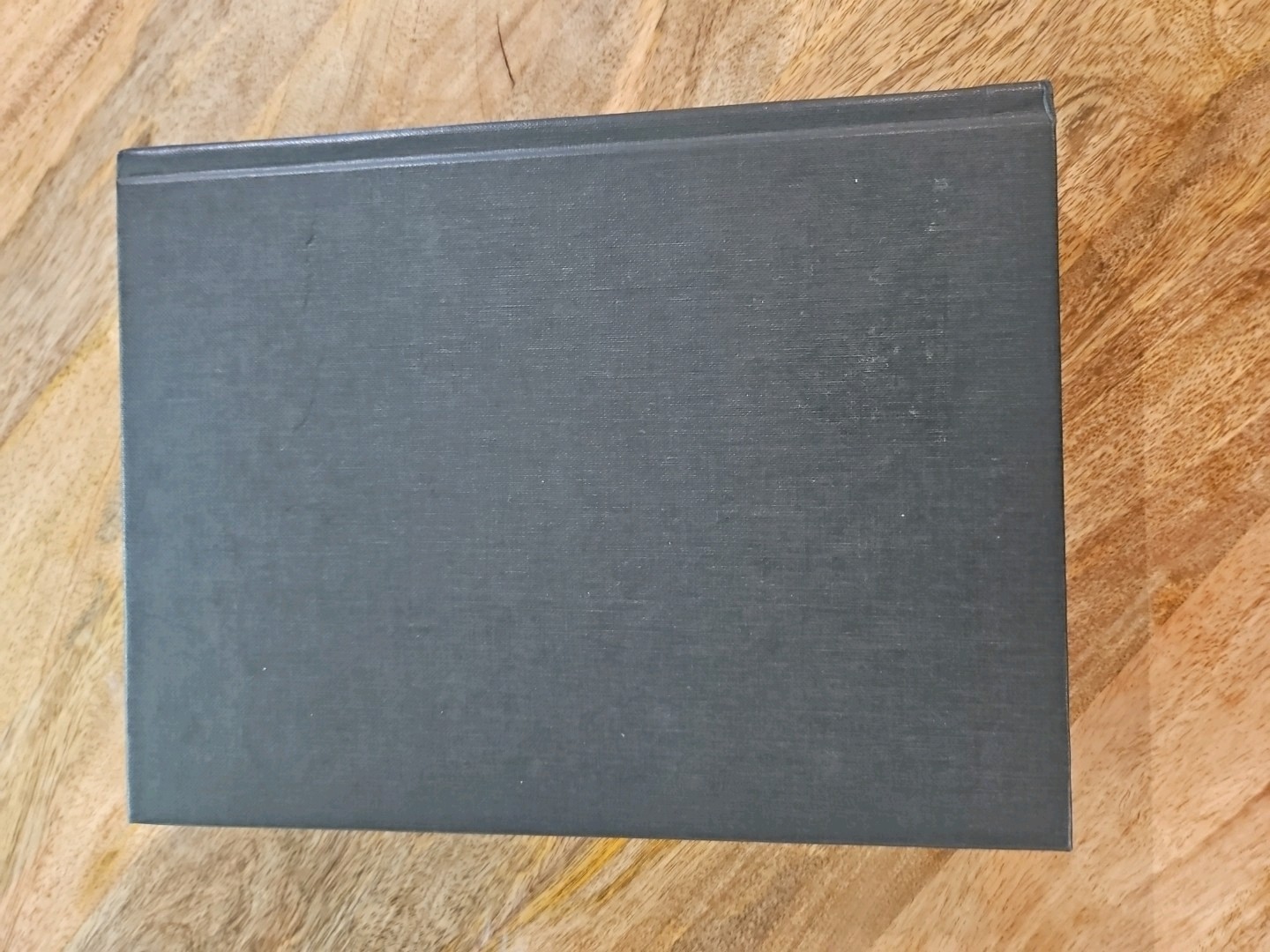Cases and Materials on Contracts: Making and Doing Deals 4th Edition Like New