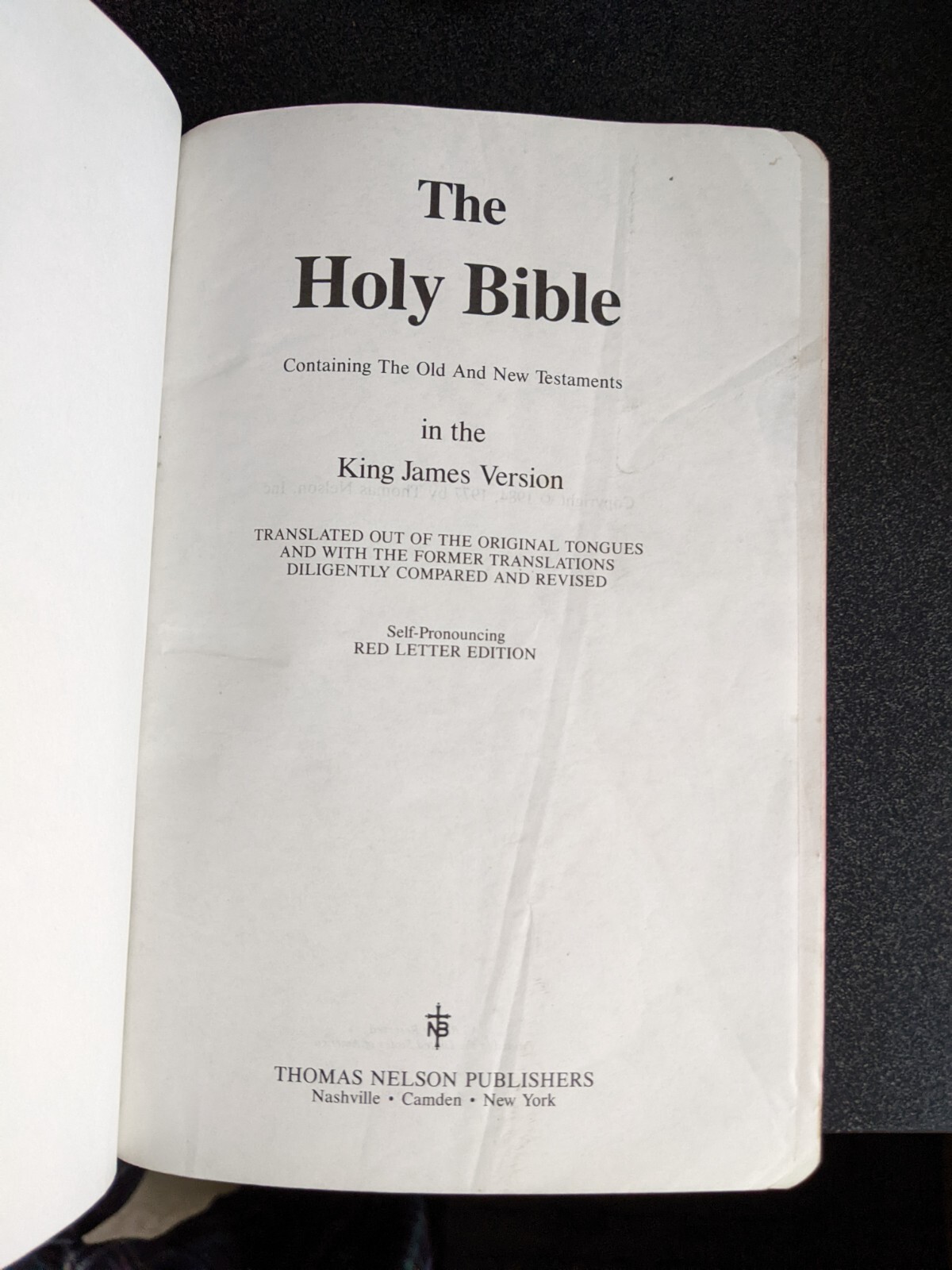 Holy Bible Book Lot Of (6). KJV Red Letter Edition, New Testament + 4 Others.