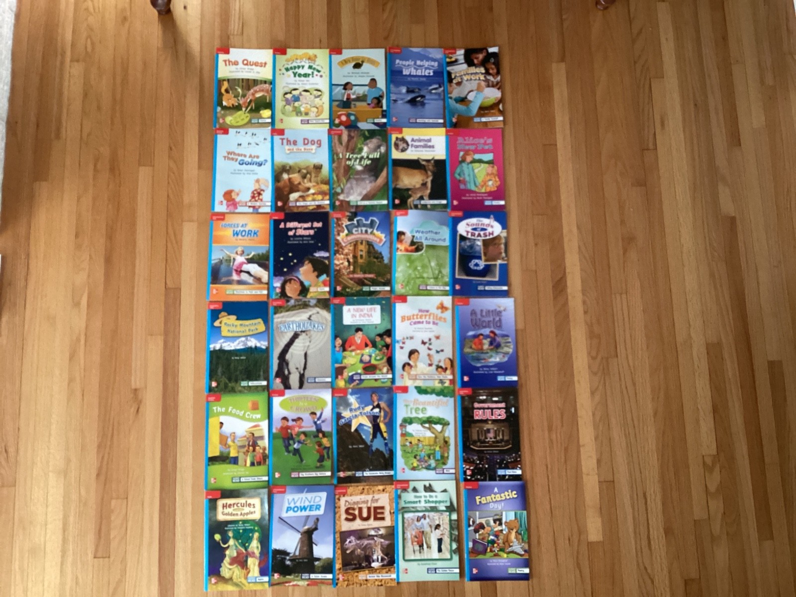 MCGRAW HILL WONDERS LEVELED READERS / GRADE 3 / ON LEVEL / 30 BOOKS