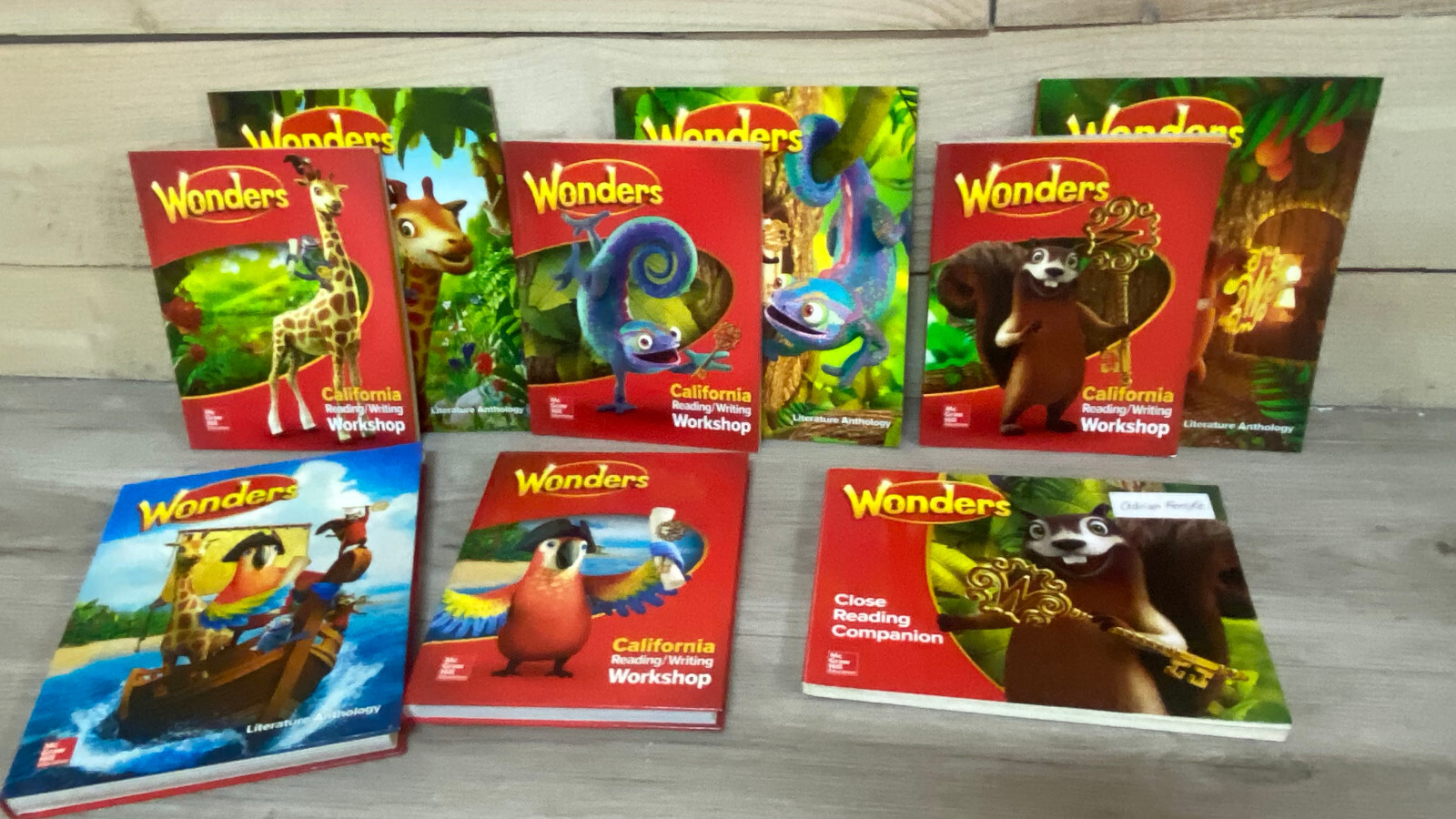 Mcgraw Hill Reading Wonders Grade 1 – Complete set – 9 books
