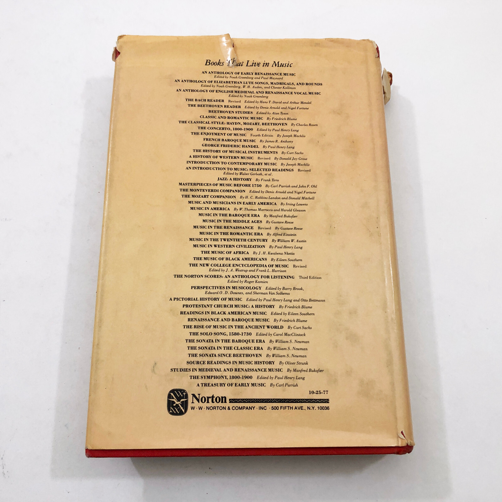 A History of Western Music Donald Jay Grout HBDC Revised Edition 818 pages 1973