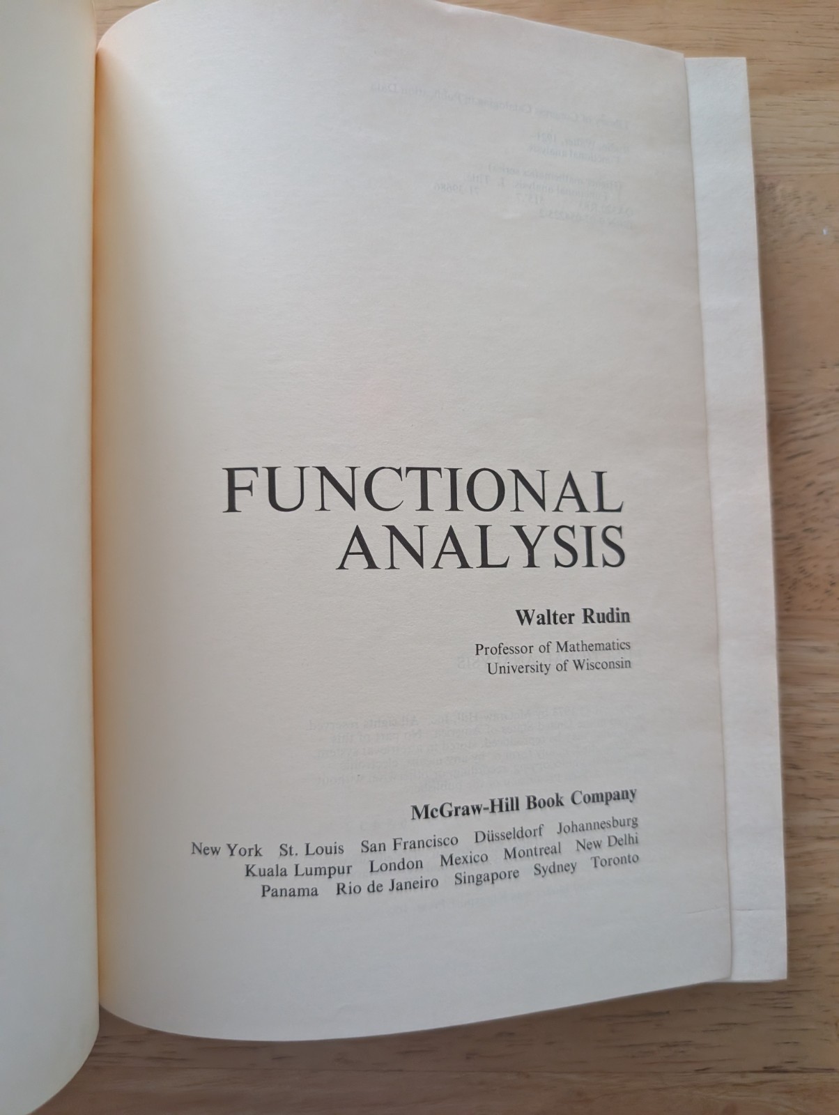 Higher Mathematics Ser.: Functional Analysis by Walter Rudin (1973, Hardcover)