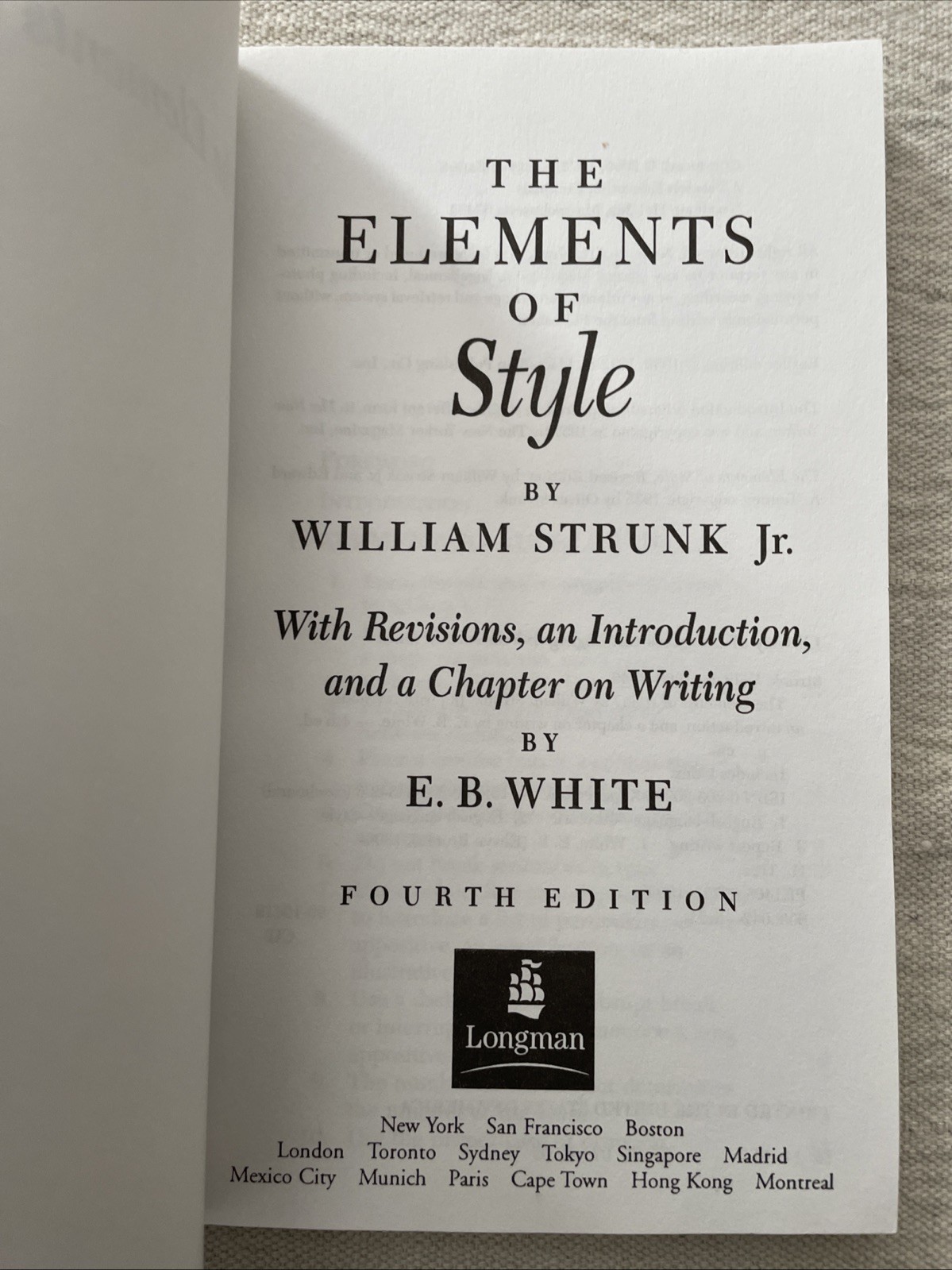 The Elements of Style – Fourth Edition Paperback – by Strunk & White