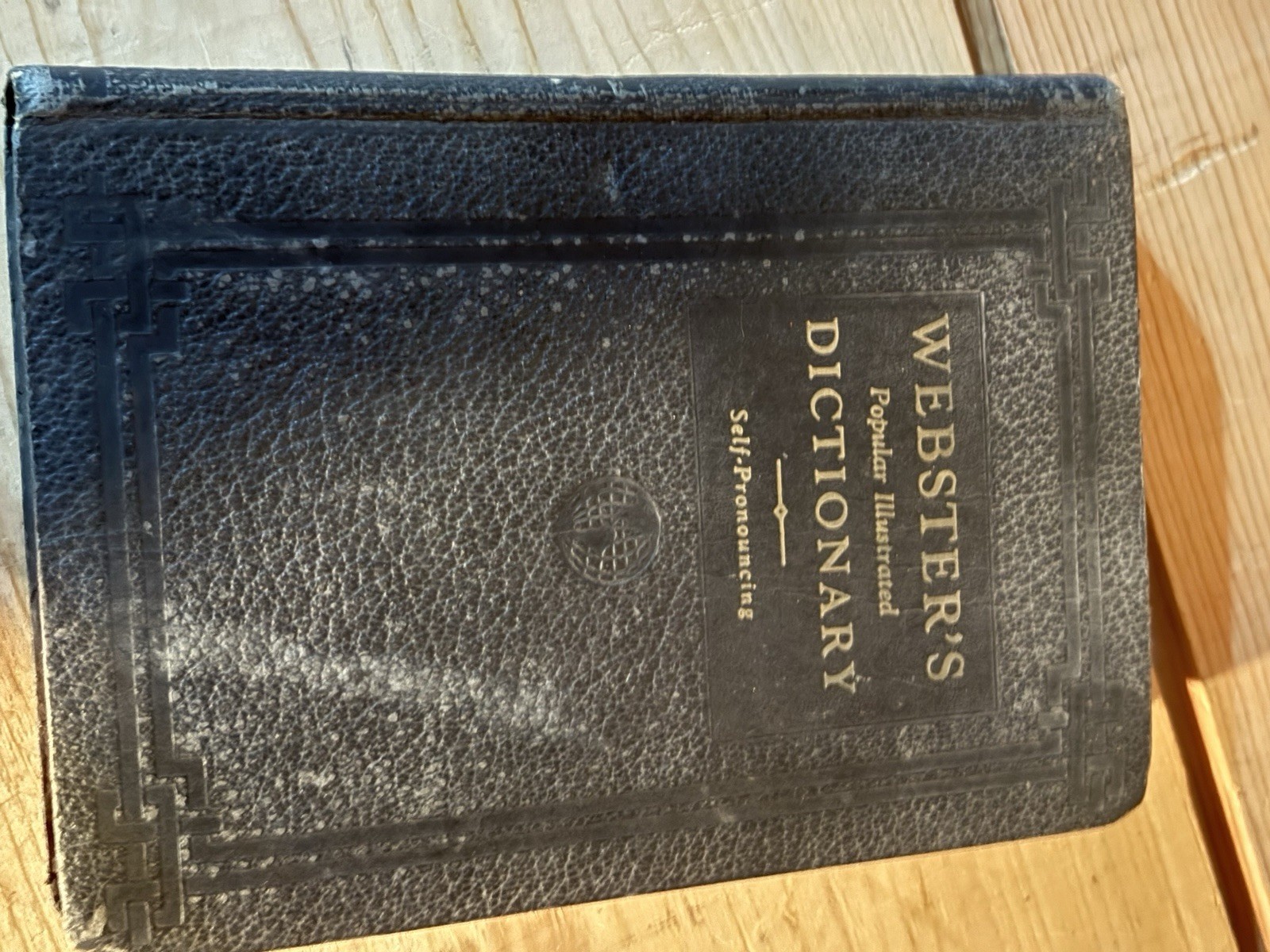 Webster’s Popular Illustrated Dictionary Illustrated by Noah Webster 1936