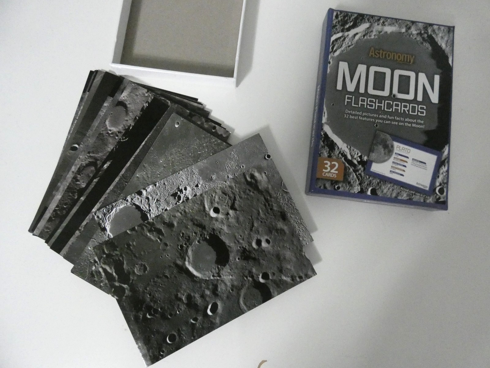 Astronomy Magazine 32 Moon Photo Flashcards Complete Set Excellent Space Learnin