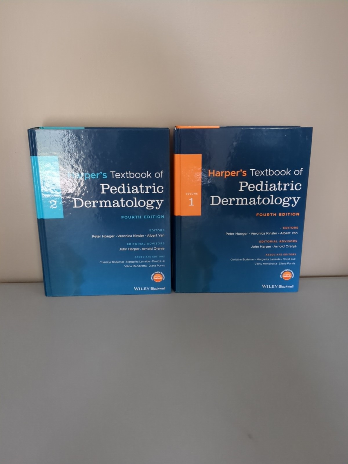 Harper’s Textbook of Pediatric Dermatology, 2 Volume Set by Veronica Kinsler…
