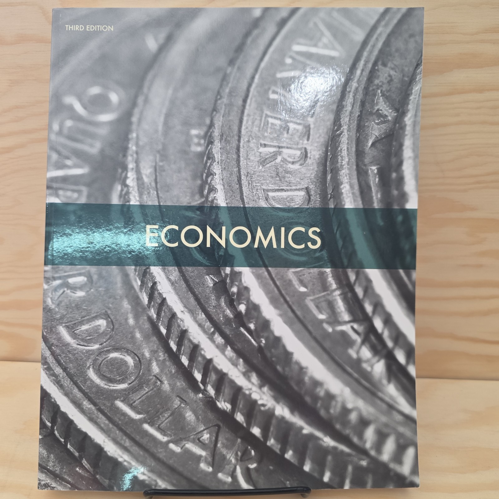 BJU Press 12th grade ECONOMICS STUDENT EDITION TEXT book 3rd ed high school