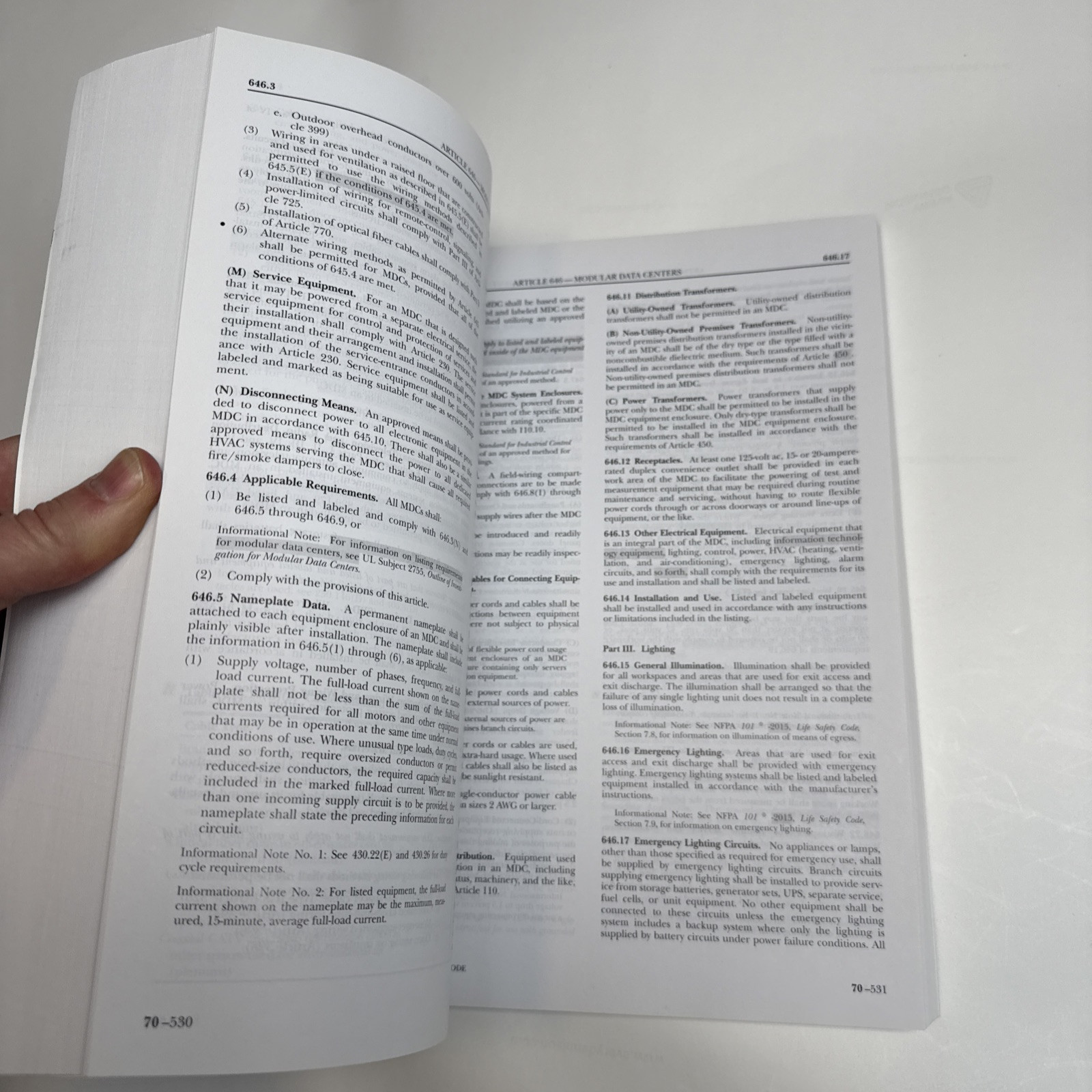NFPA 70 National Electrical Code NEC 2017 Edition Paperback Free Shipping USA