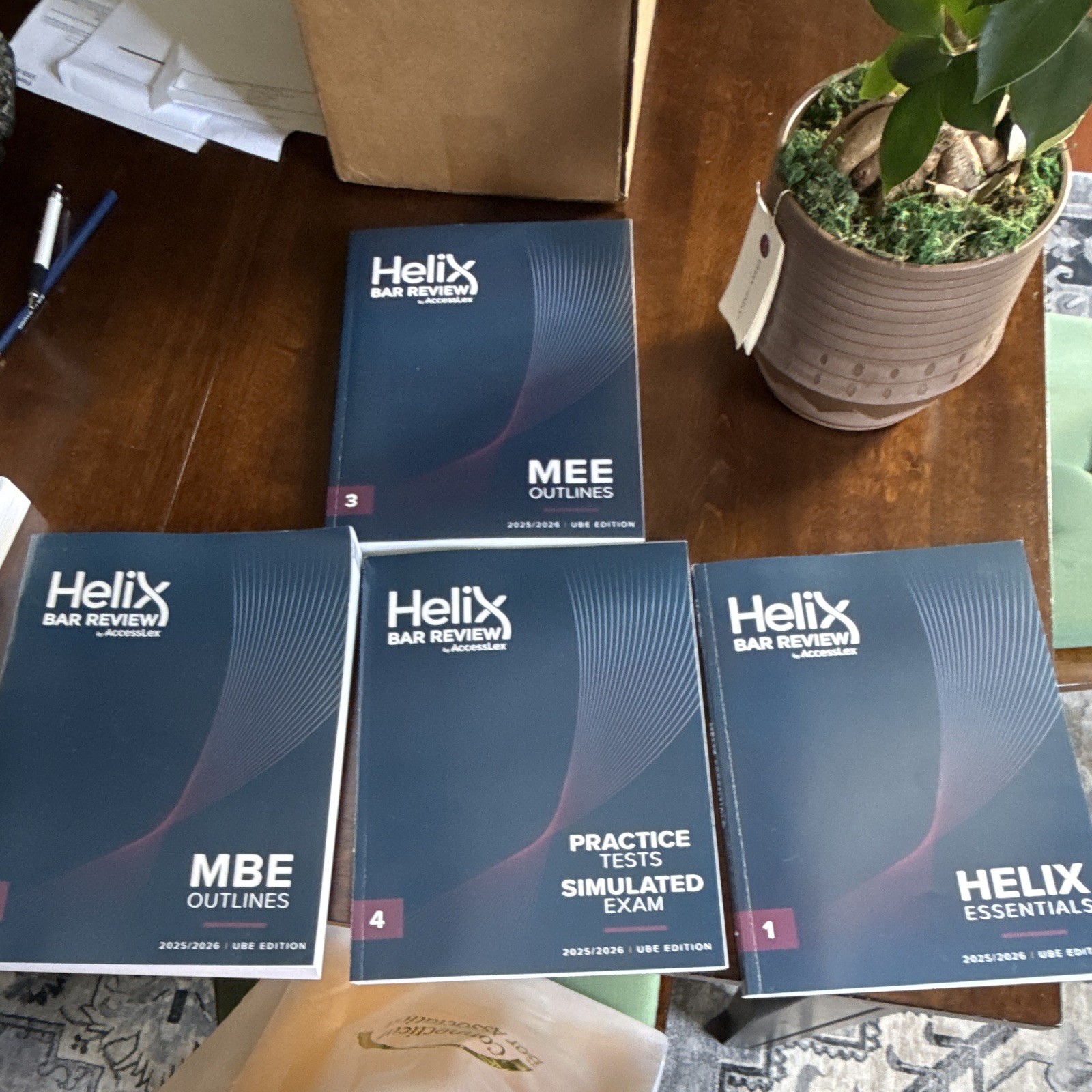 Helix Bar Review UBE Edition 2025/2026 Study Guide Set MBE/MEE Outlines