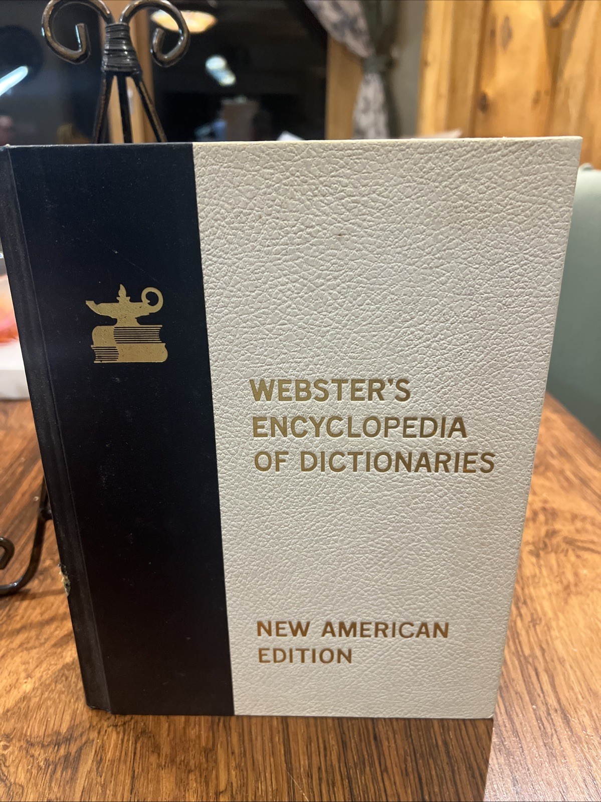 Webster’s Encyclopedia Of Dictionaries New American Edition Large Type 1978