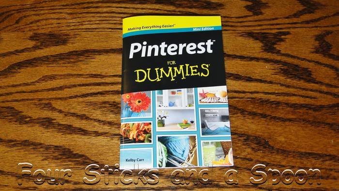 NEW Pinterest For Dummies ®, Mini Pocket Edition @ 60 Pages By: Kelby Carr