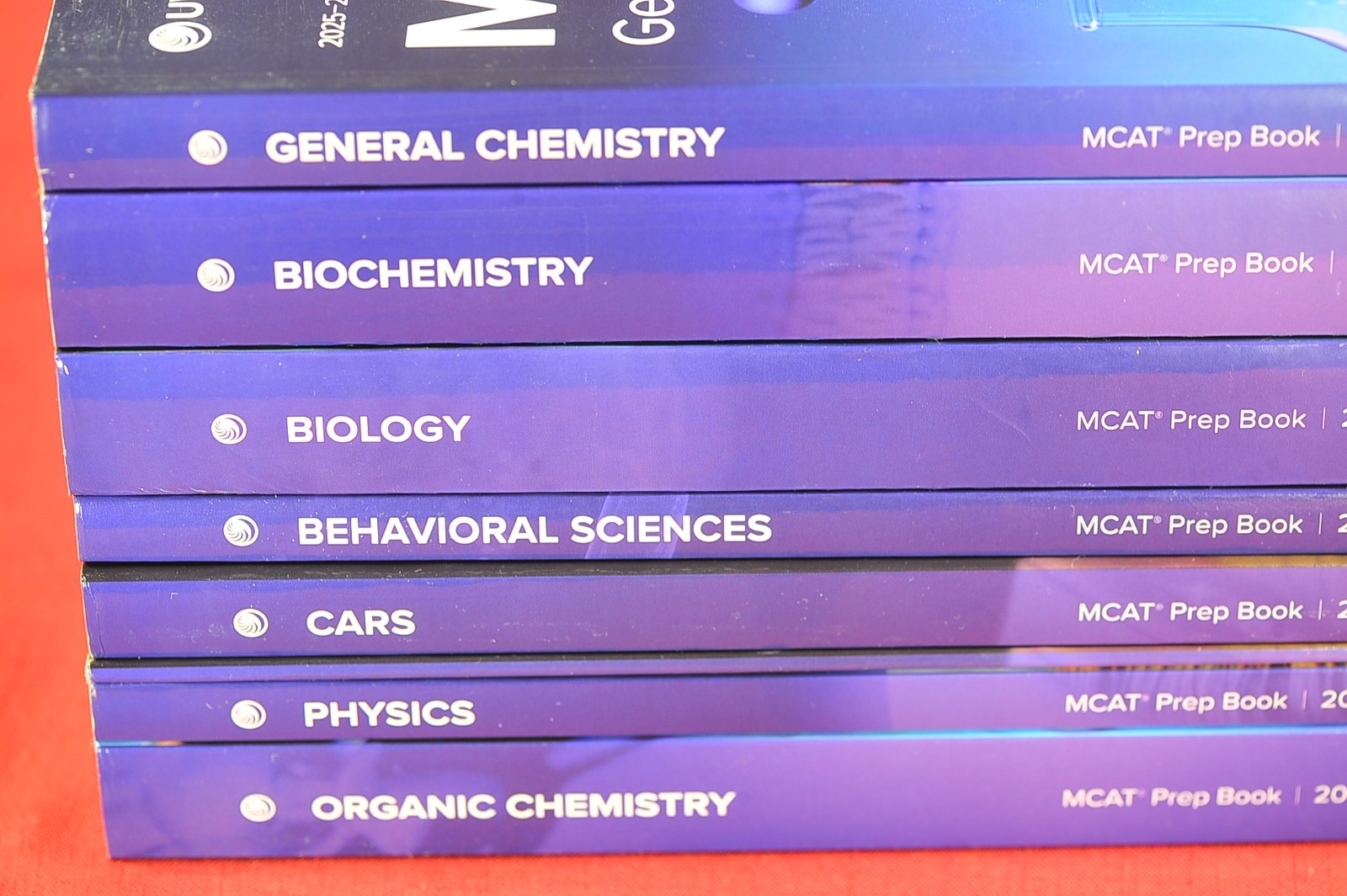 UWorld MCAT UBooks 2025-2026 Book Set (520 scorer – Happy to offer advice)