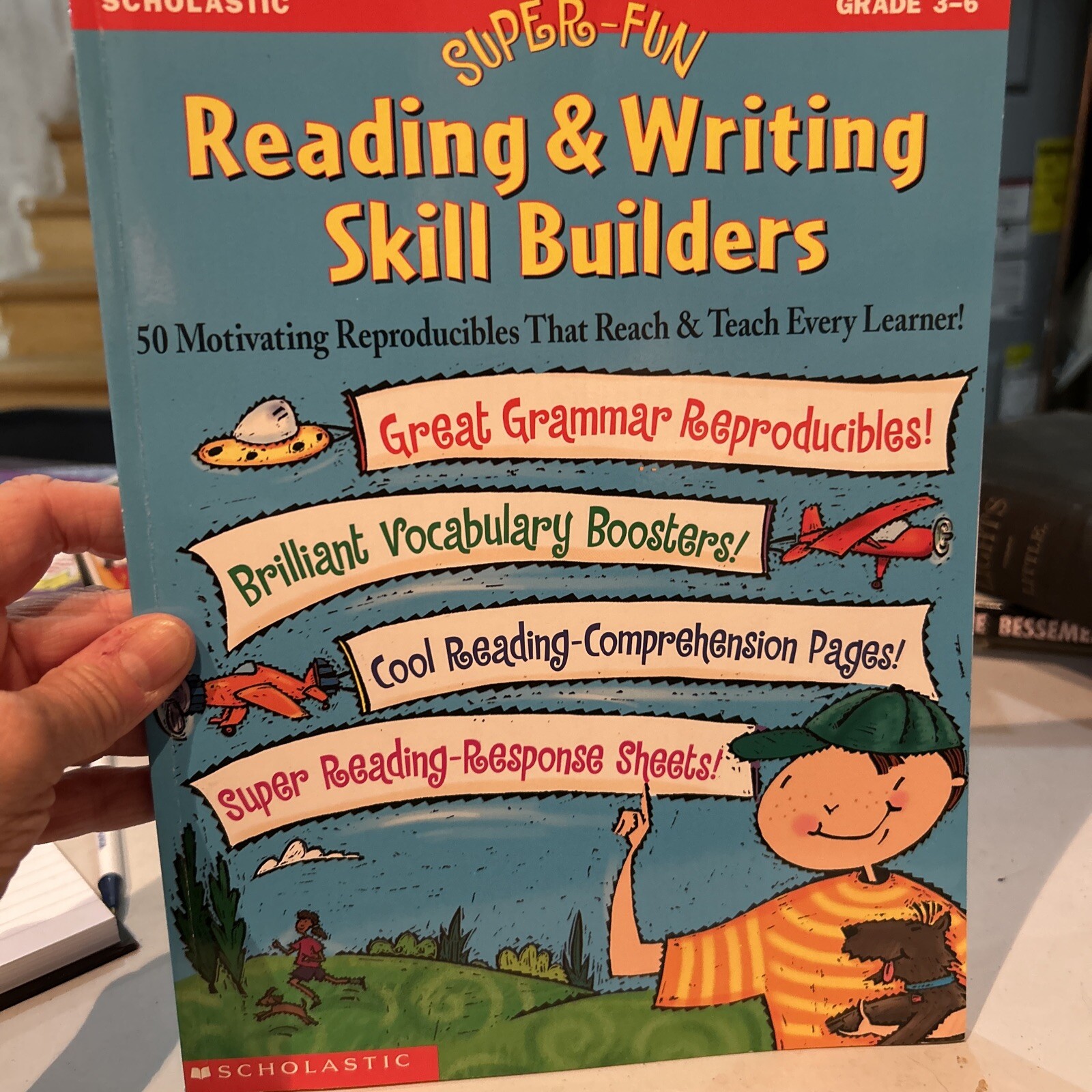Super-Fun Reading and Writing Skill Builders : 50 Motivating Reproducibles That