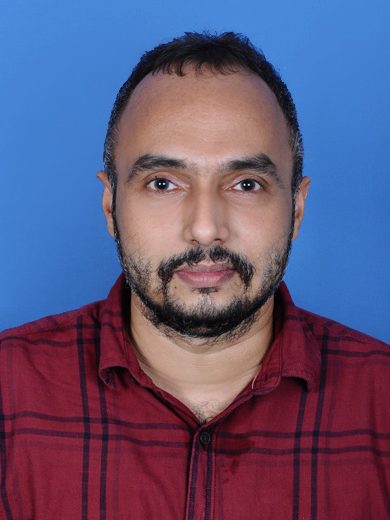 Dr. VASUDEVAN V